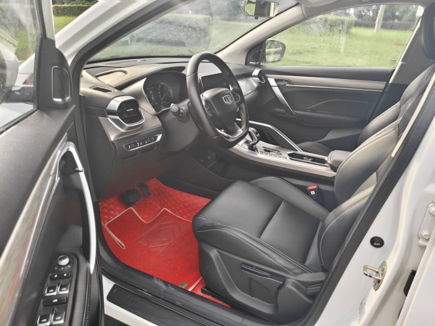GEELY Coolray 2019 car image #7