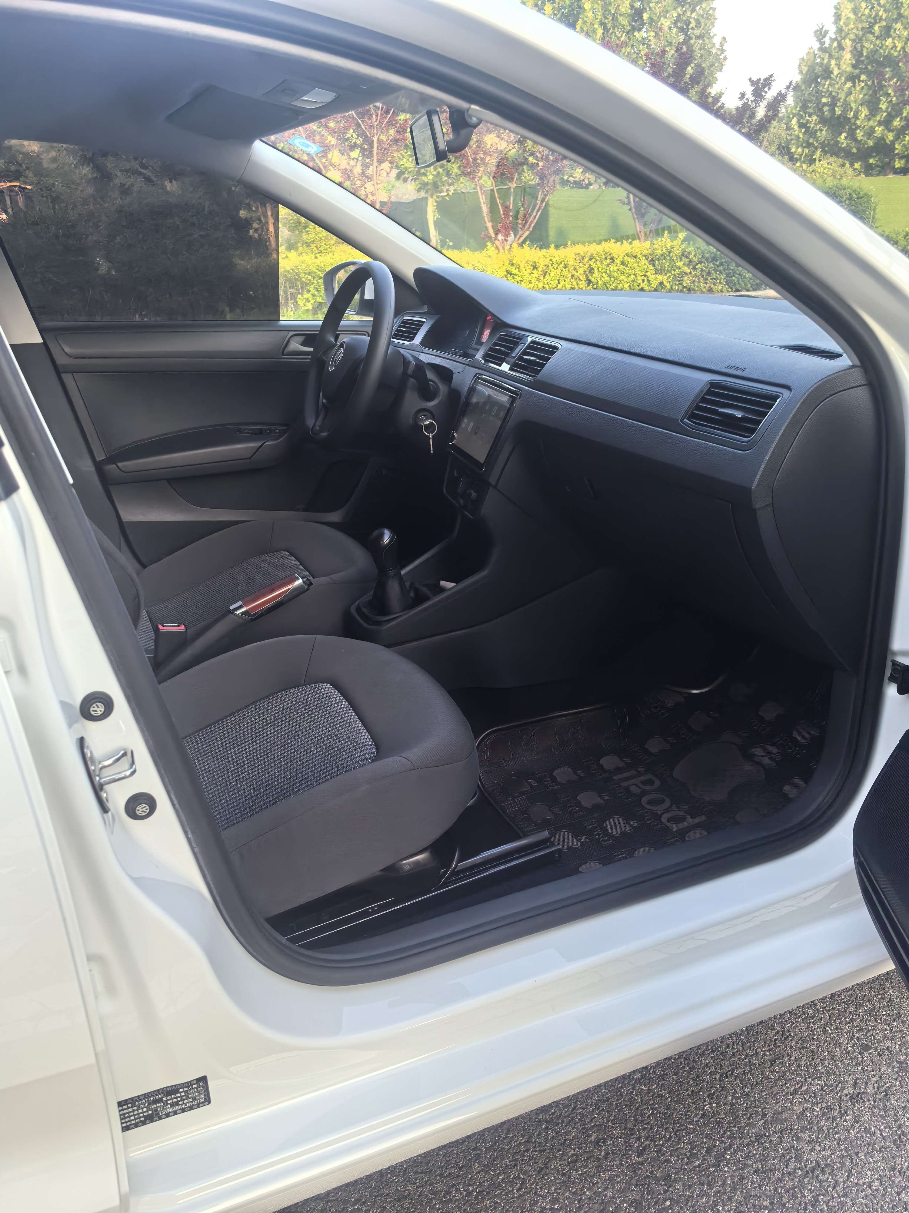 Volkswagen Santana 2020 car image #6