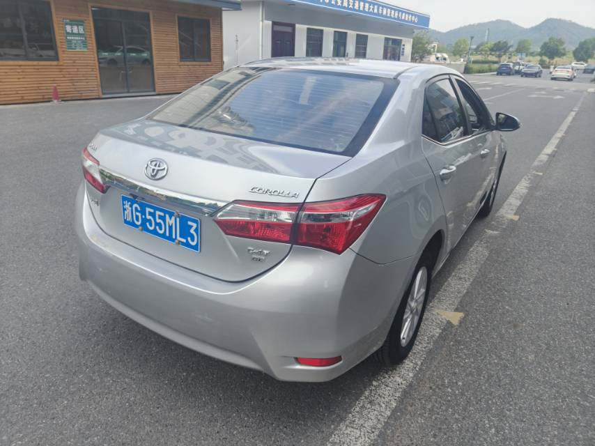 2017 image de voiture #10