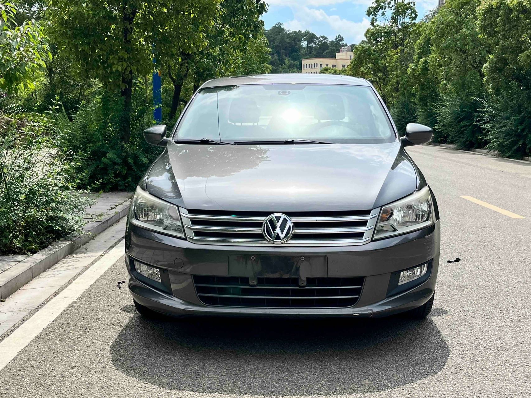 Volkswagen Santana 2014 car image #4
