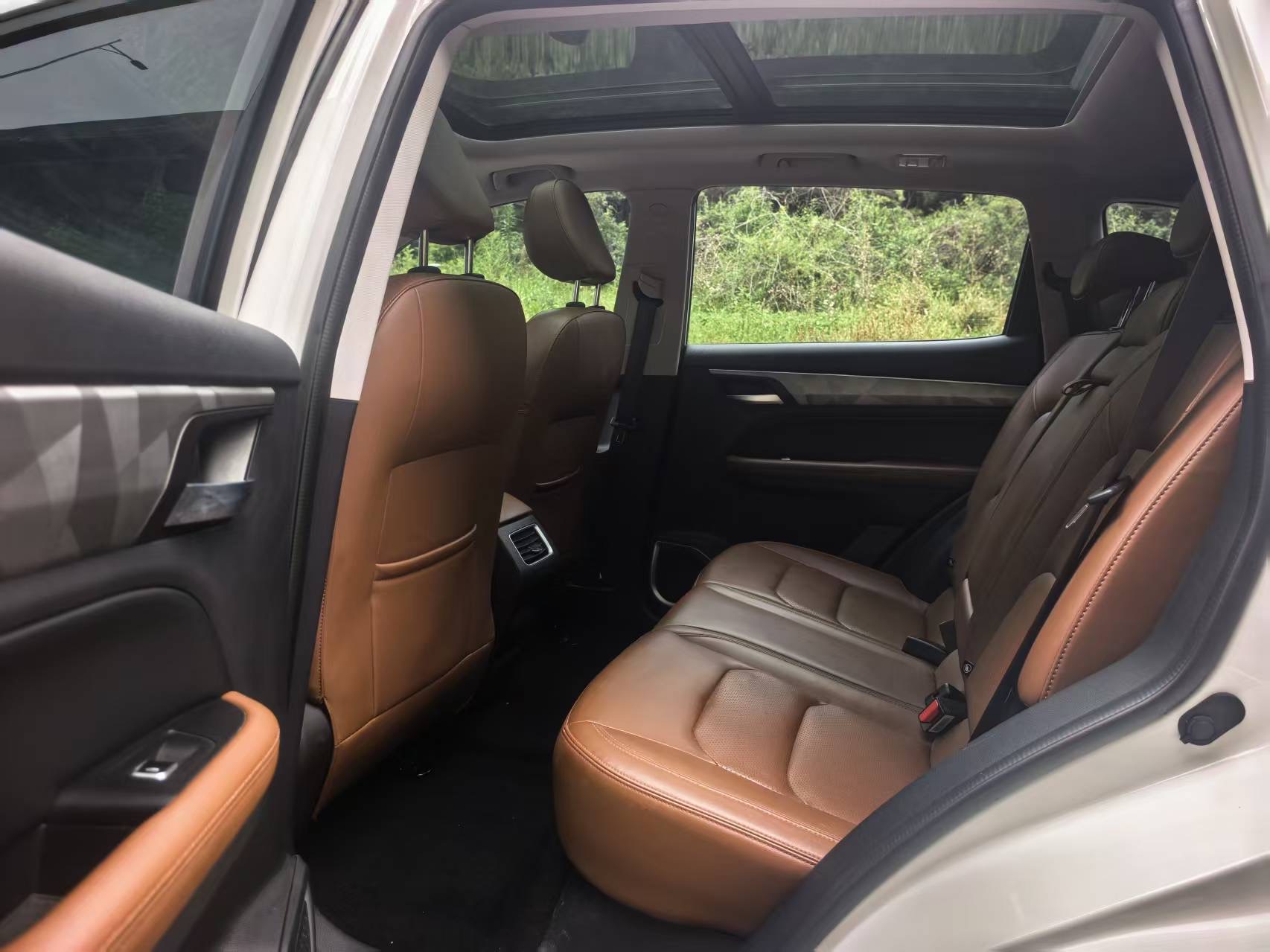 GEELY Vision X6 2022 car image #6