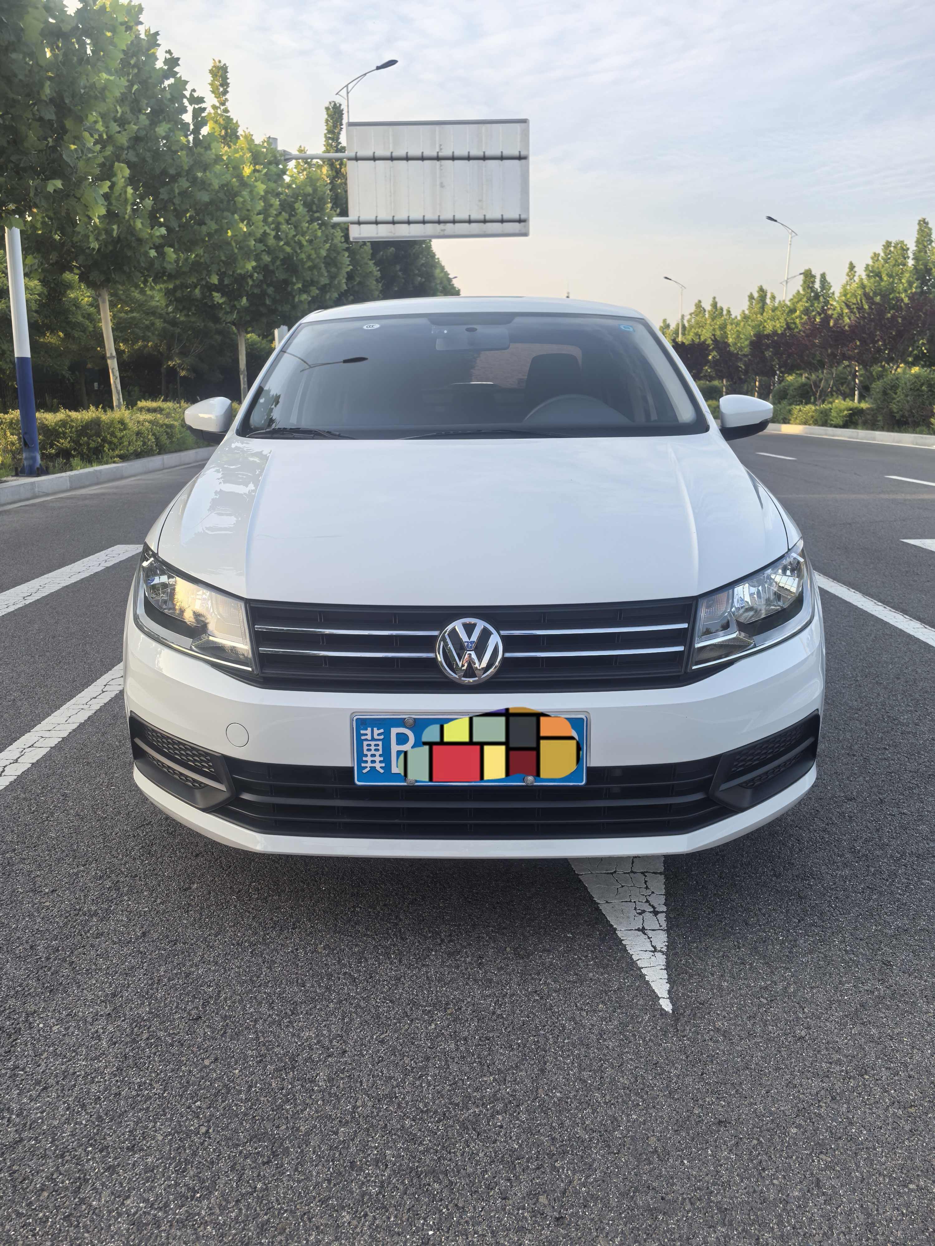 Volkswagen Santana 2020 car image #4