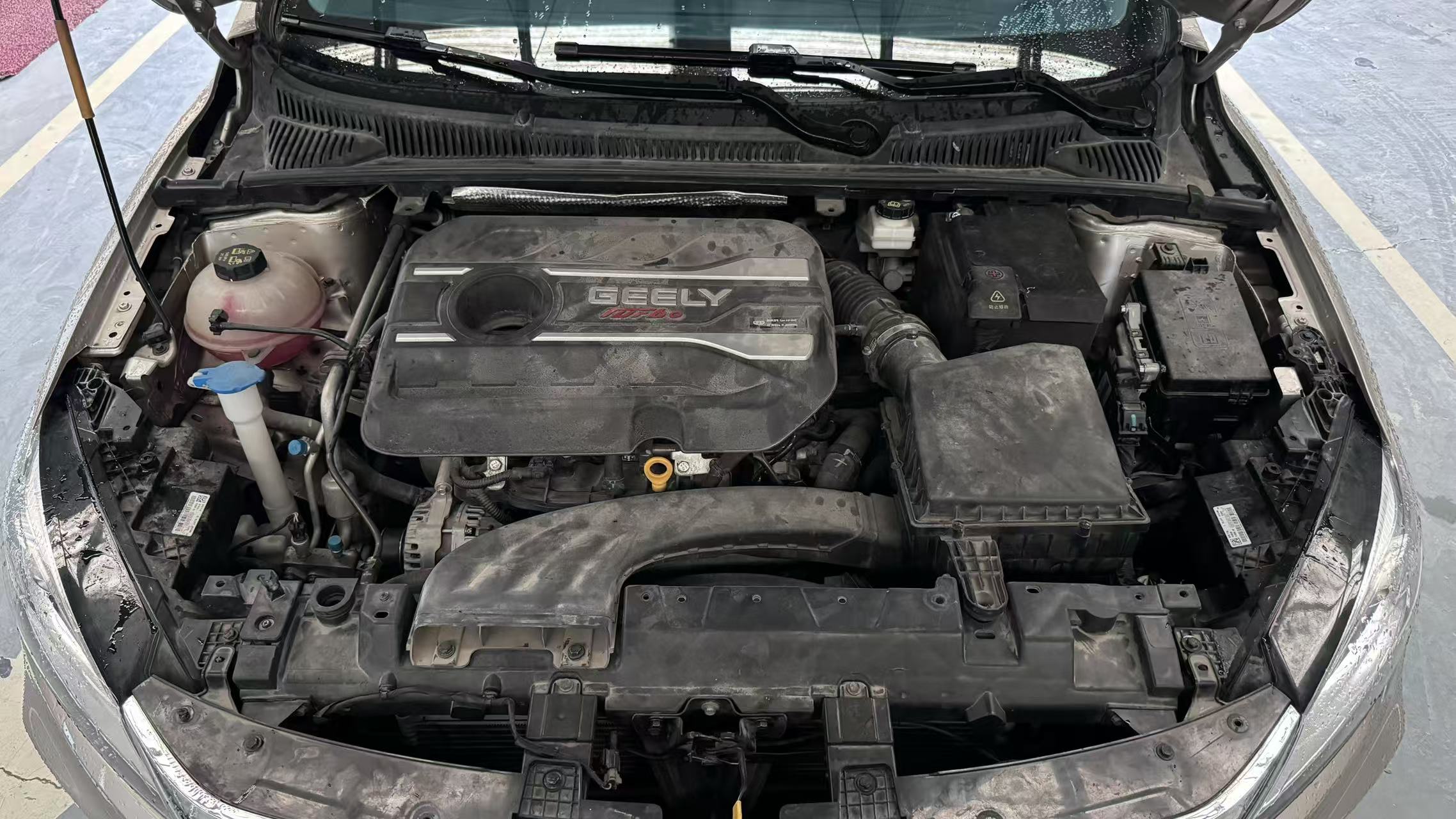 GEELY Binray 2018 car image #13