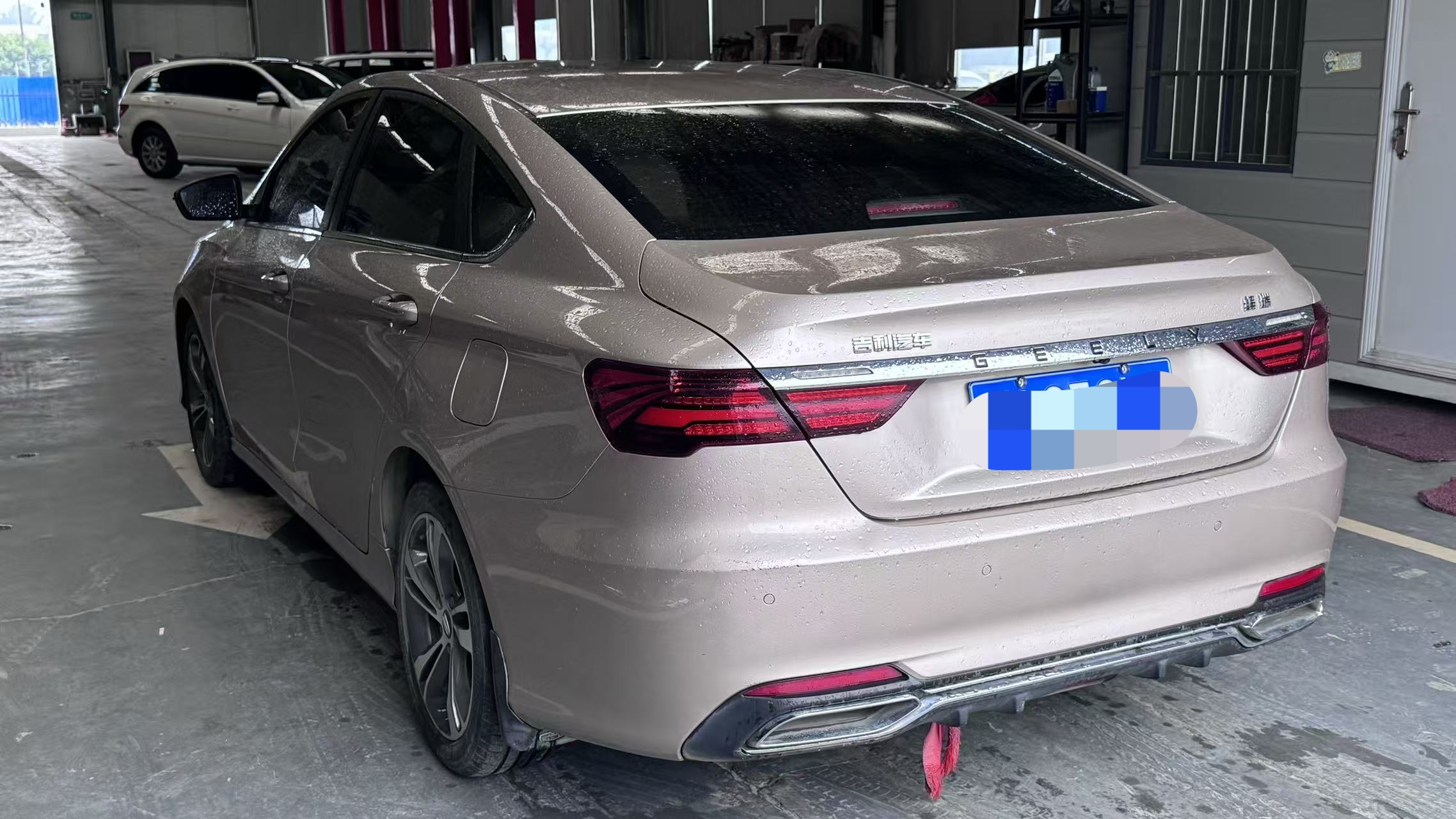 GEELY Binray 2018 car image #8