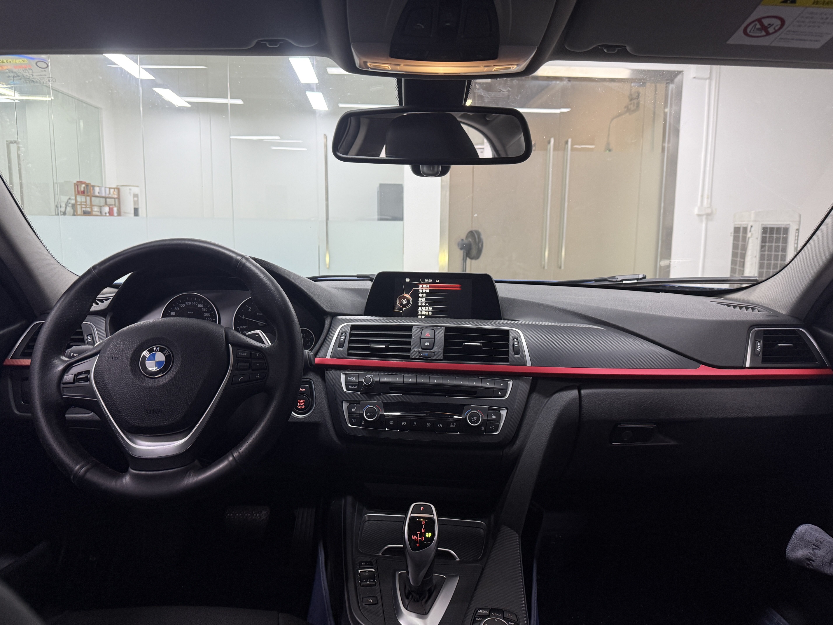 BMW 3 Series 2017 car image #6