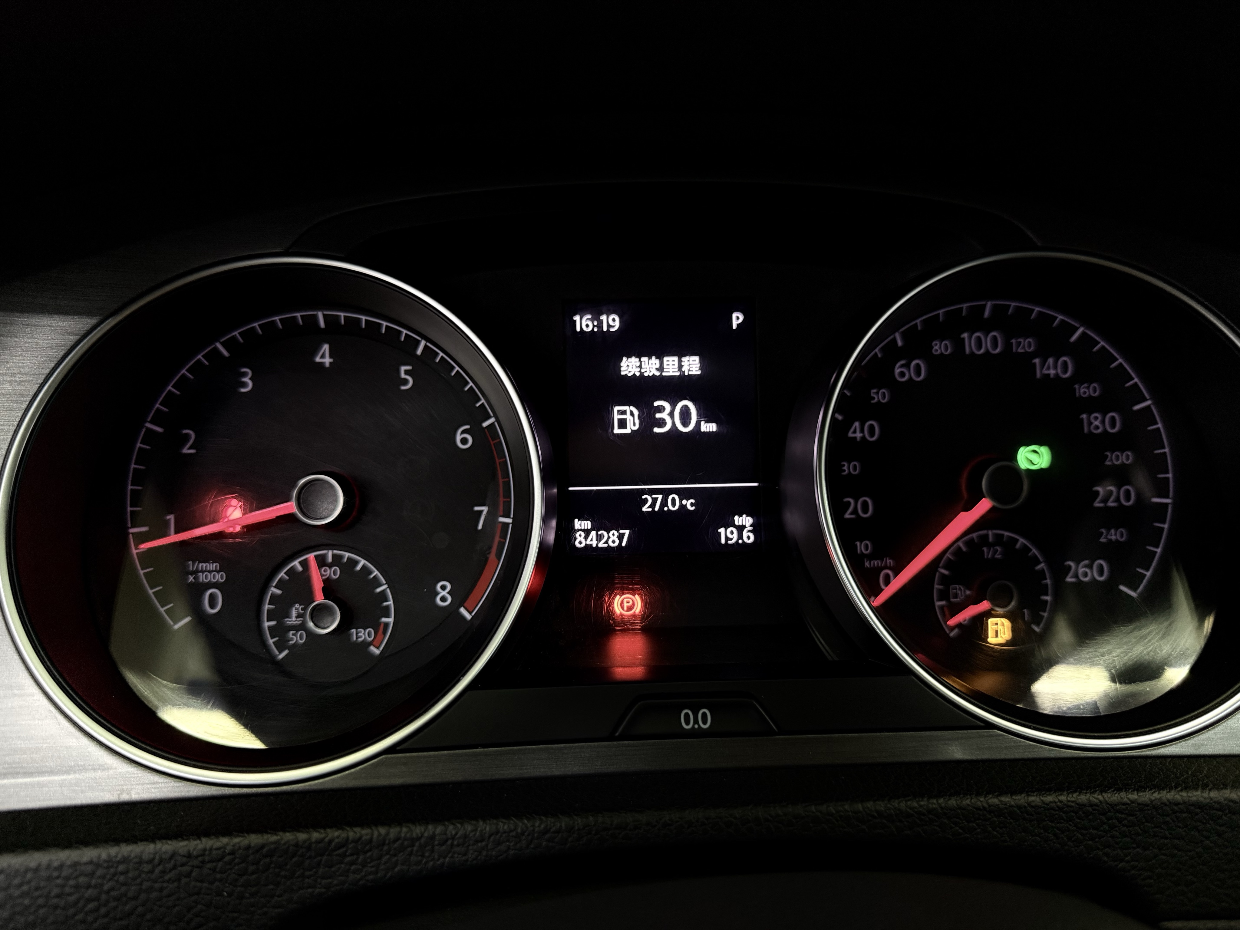 2016 #12 2016 car image #12