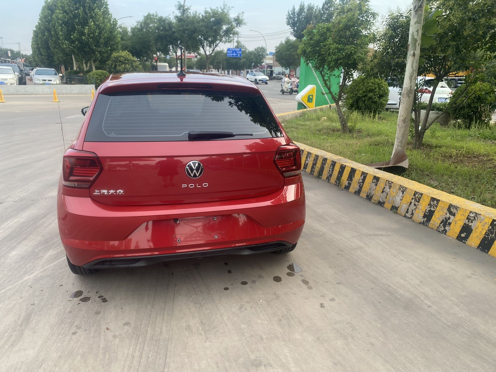 Volkswagen Polo 2021 car image #11