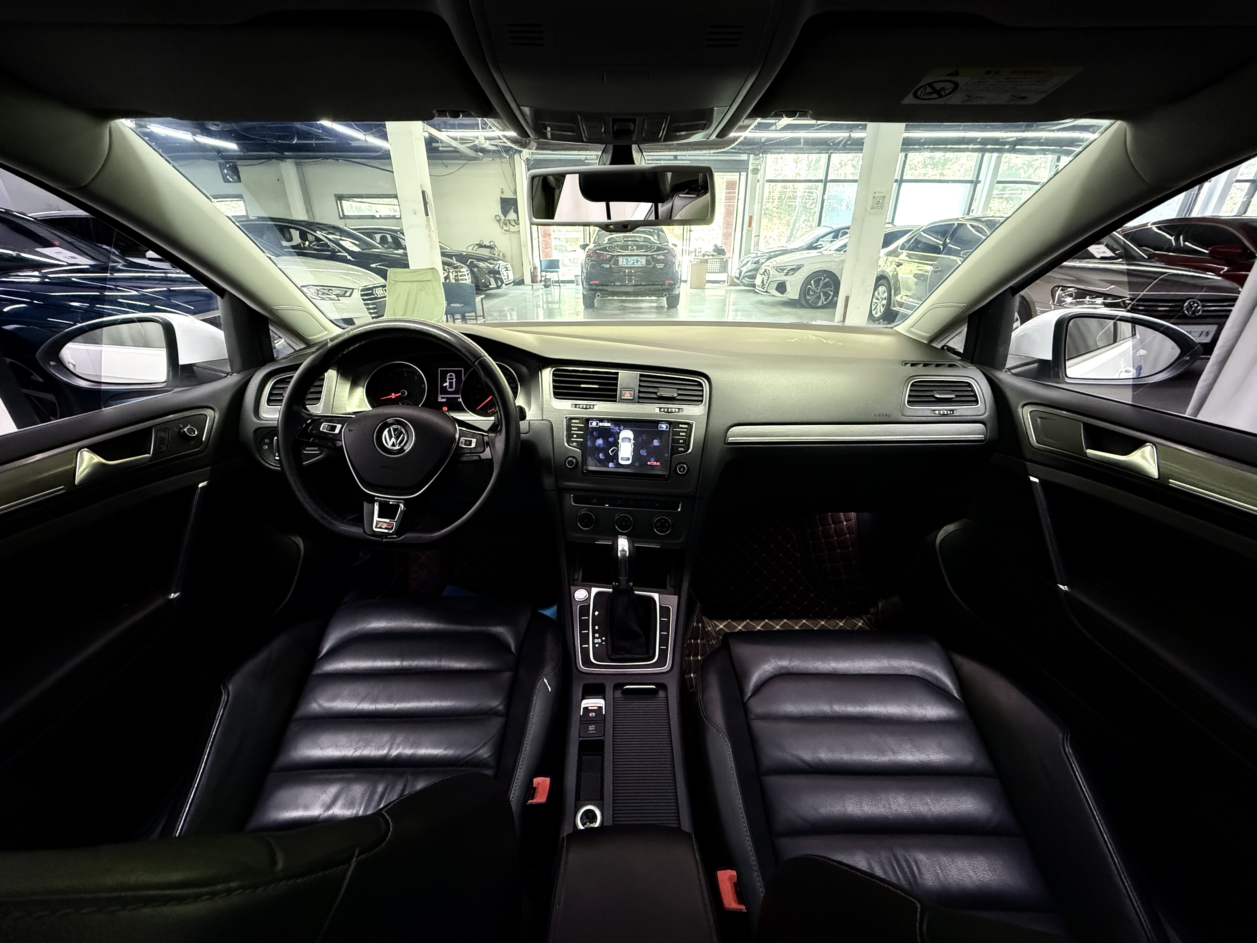 2016 #8 2016 car image #8