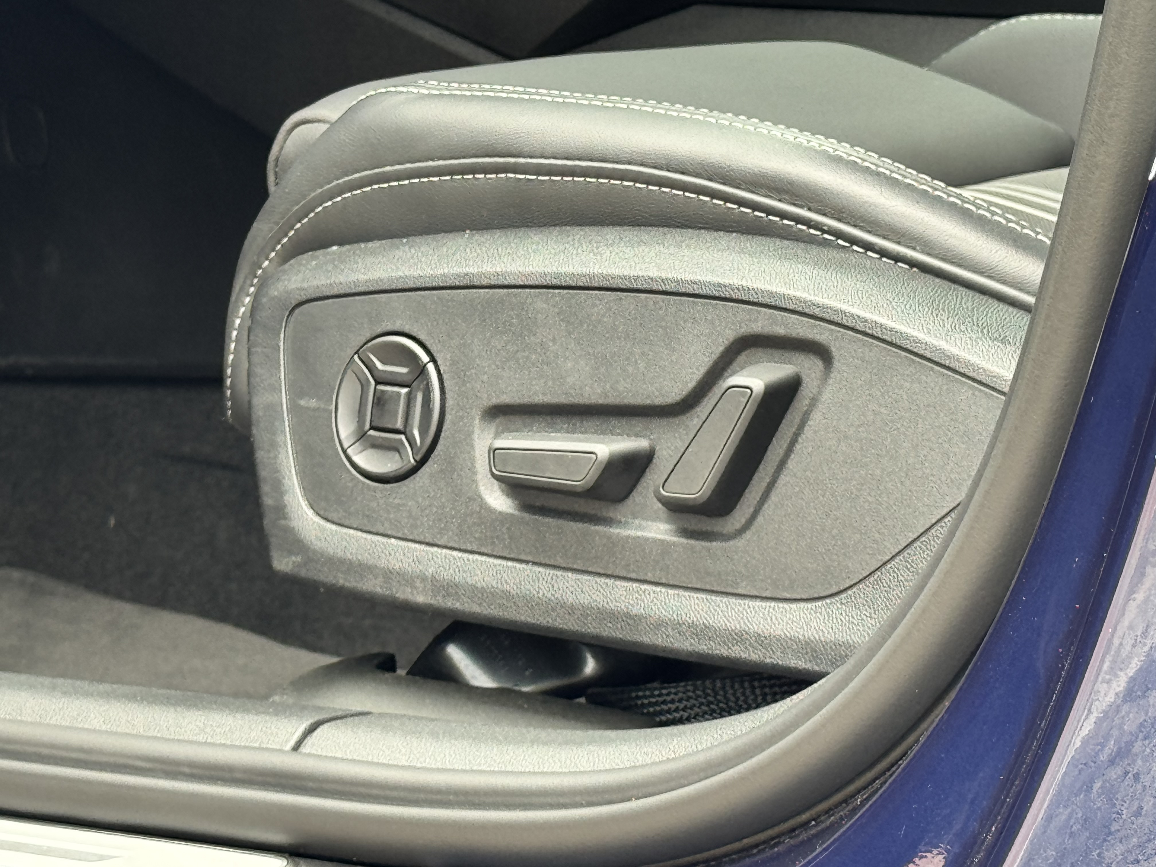 2022 #8 2022 car image #8