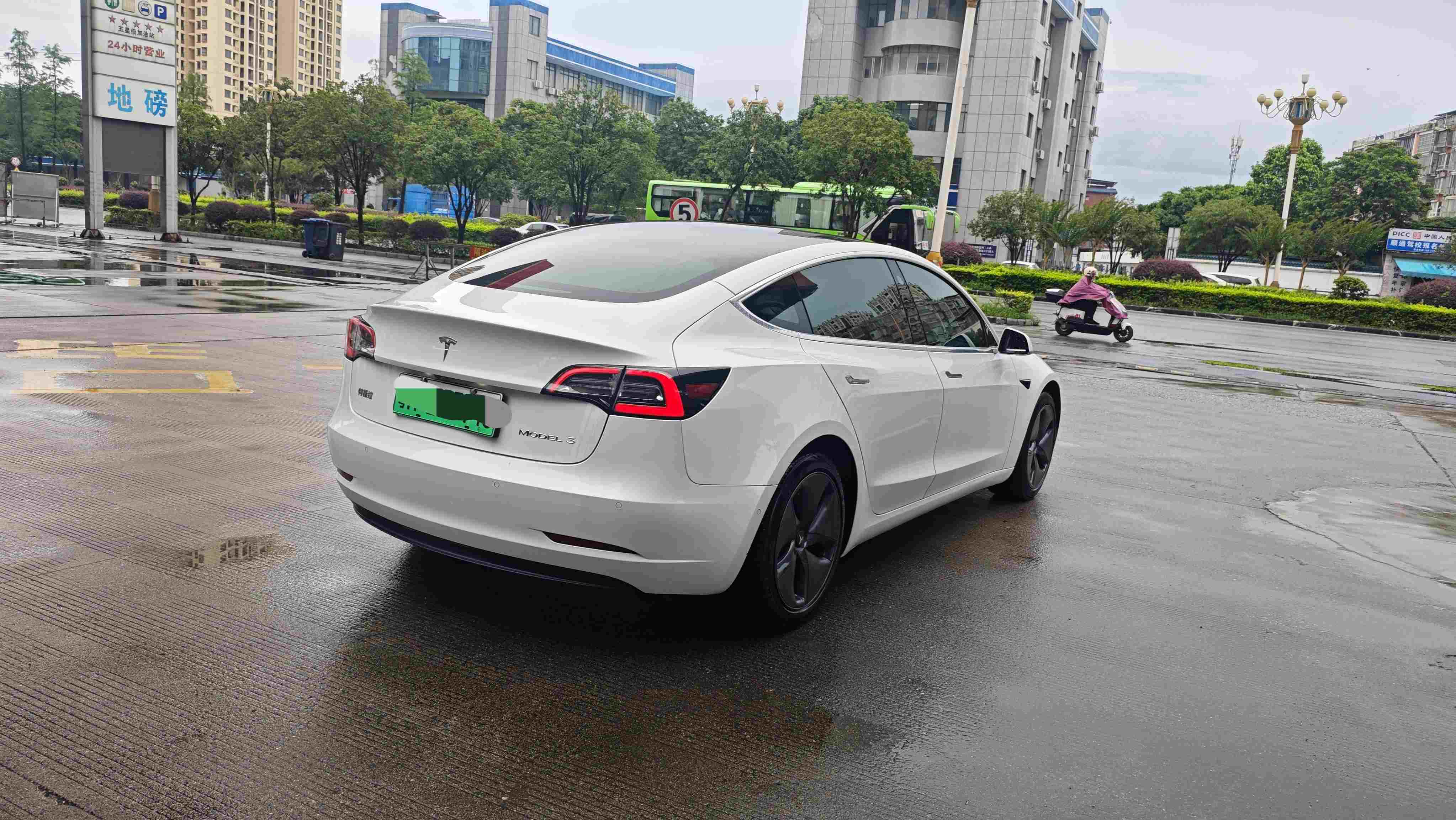 Tesla Model 3 2020 #6 Tesla Model 3 2020 car image #6