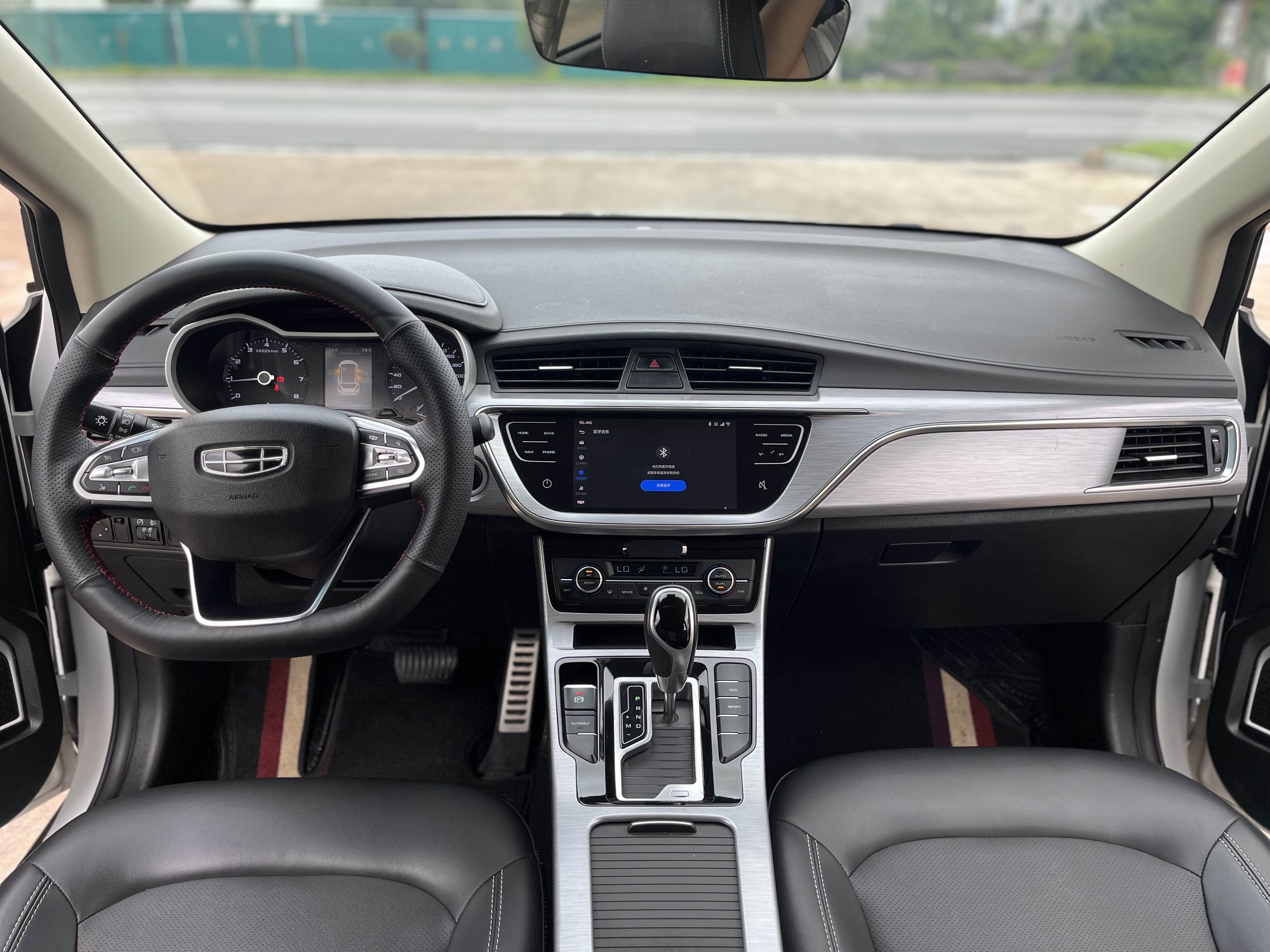 GEELY Emgrand GS 2019 car image #13