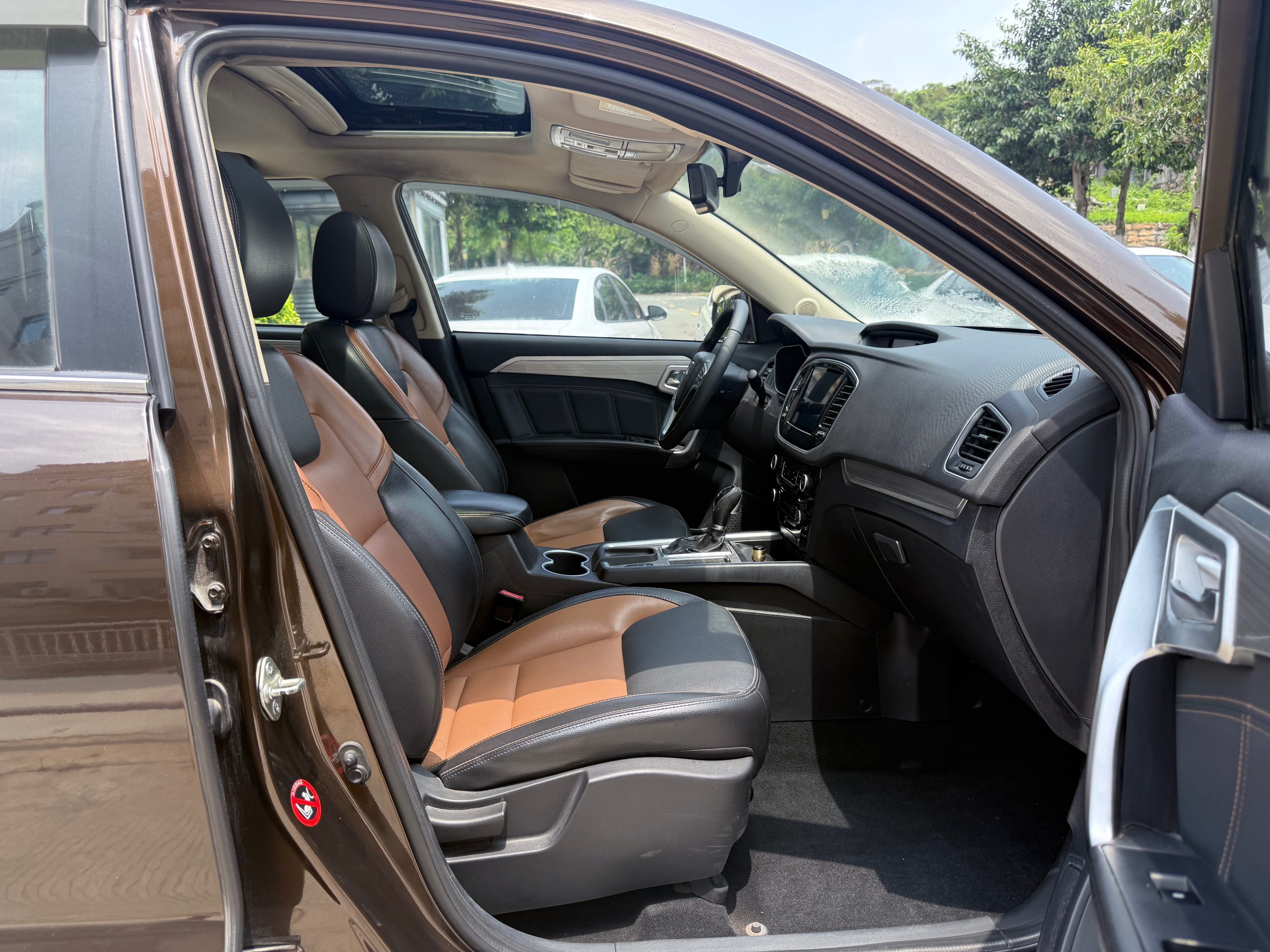 GEELY Vision X6 2017 car image #8