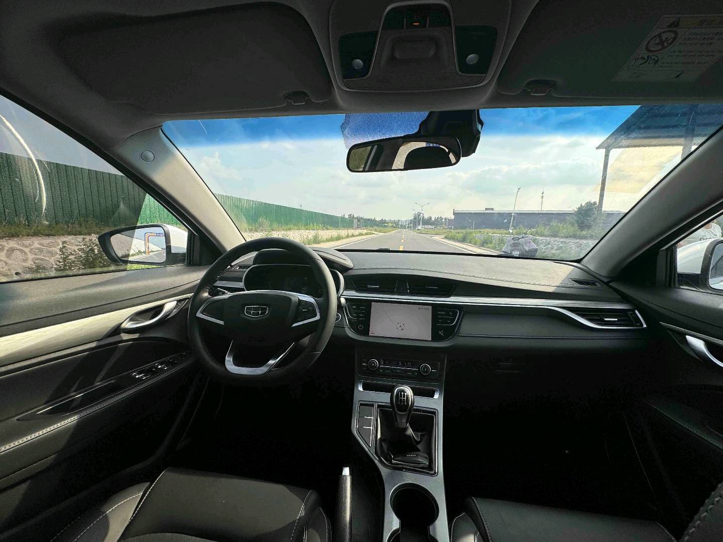 GEELY Emgrand 2019 car image #6
