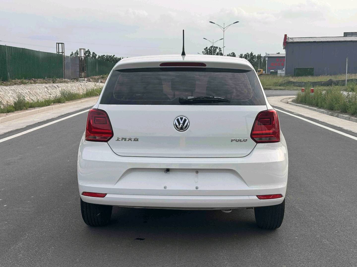 Volkswagen Polo 2017 car image #5