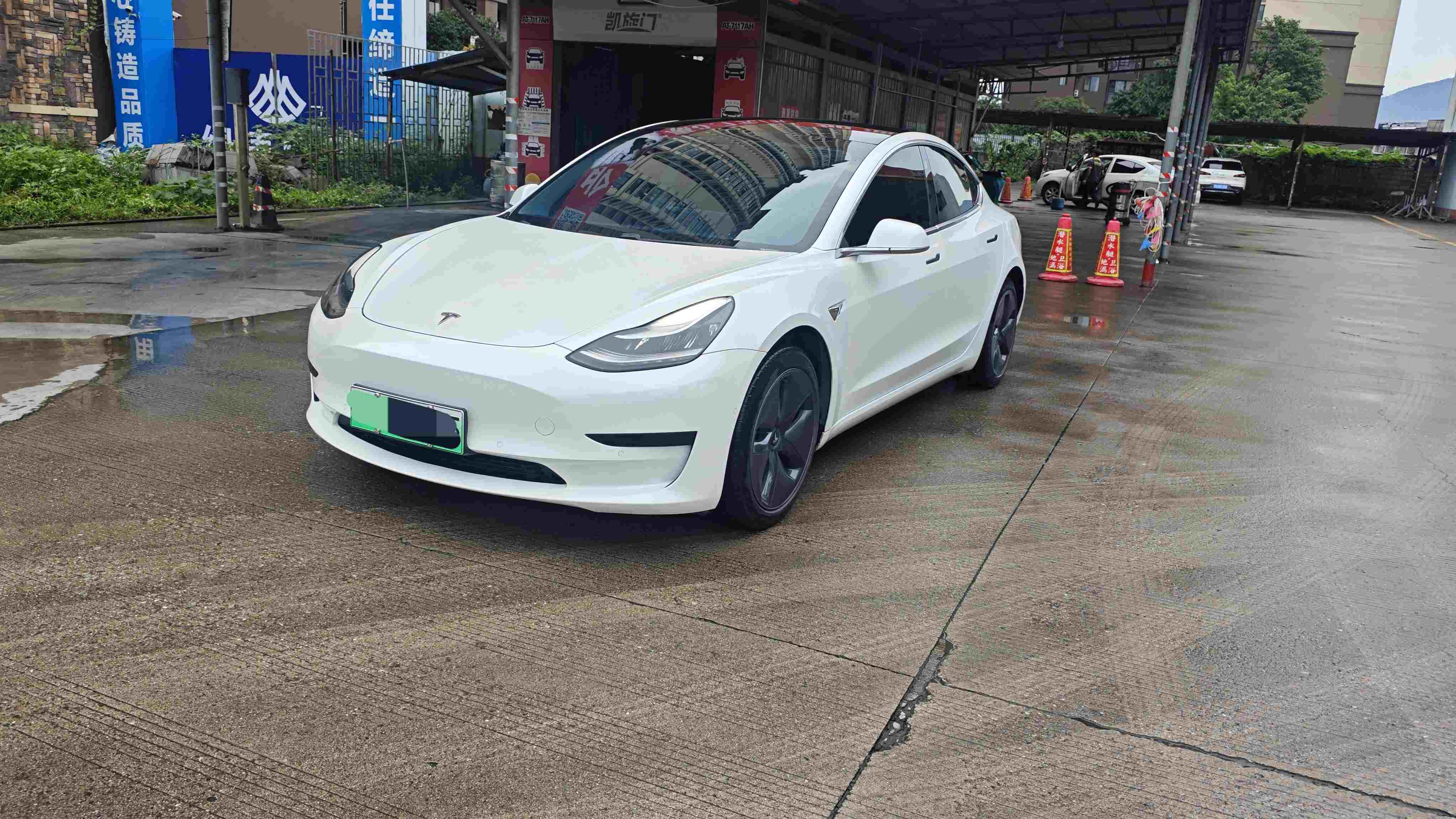 Tesla Model 3 2020 Tesla Model 3 2020 car image