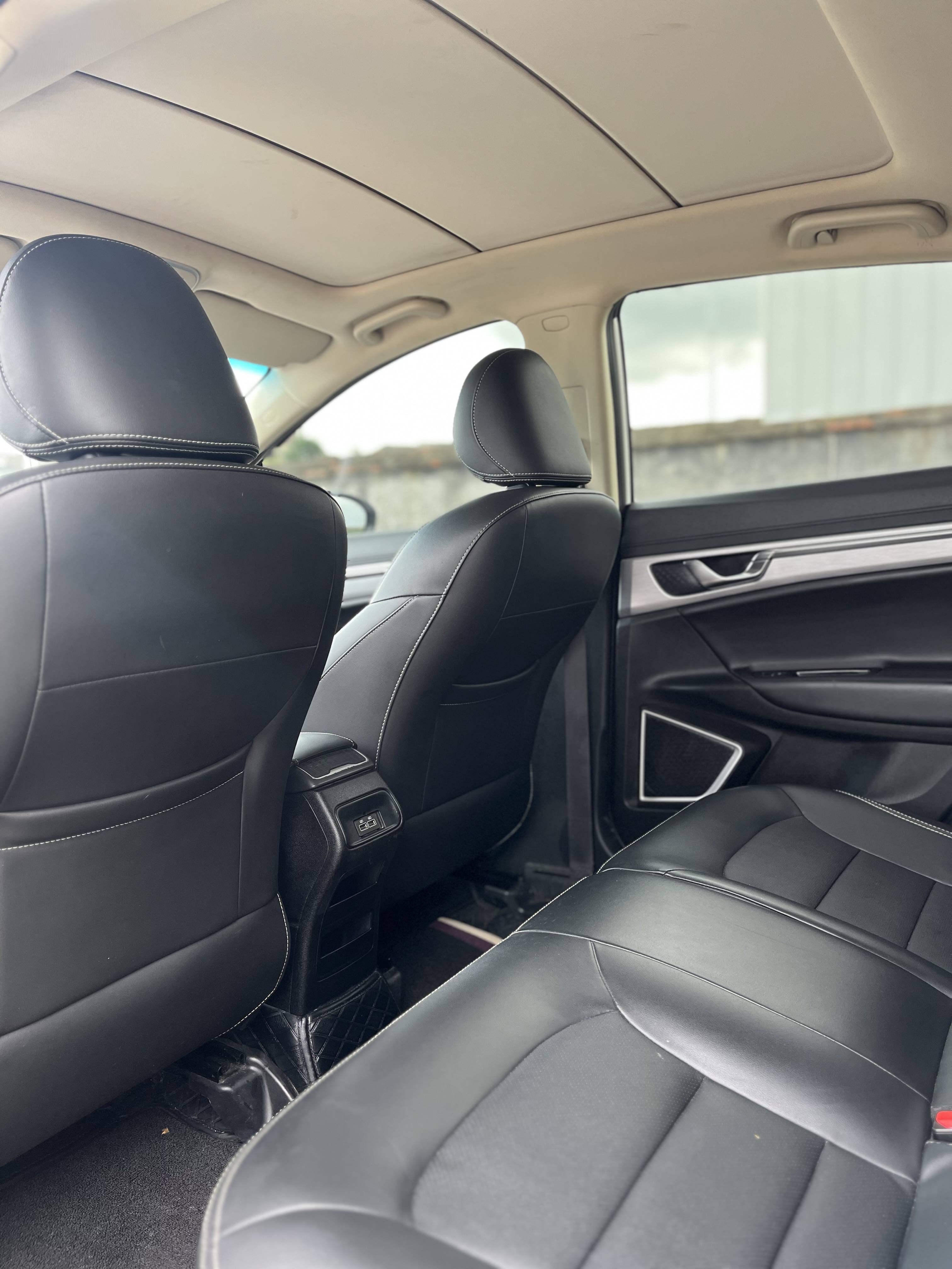 GEELY Emgrand GS 2019 car image #12