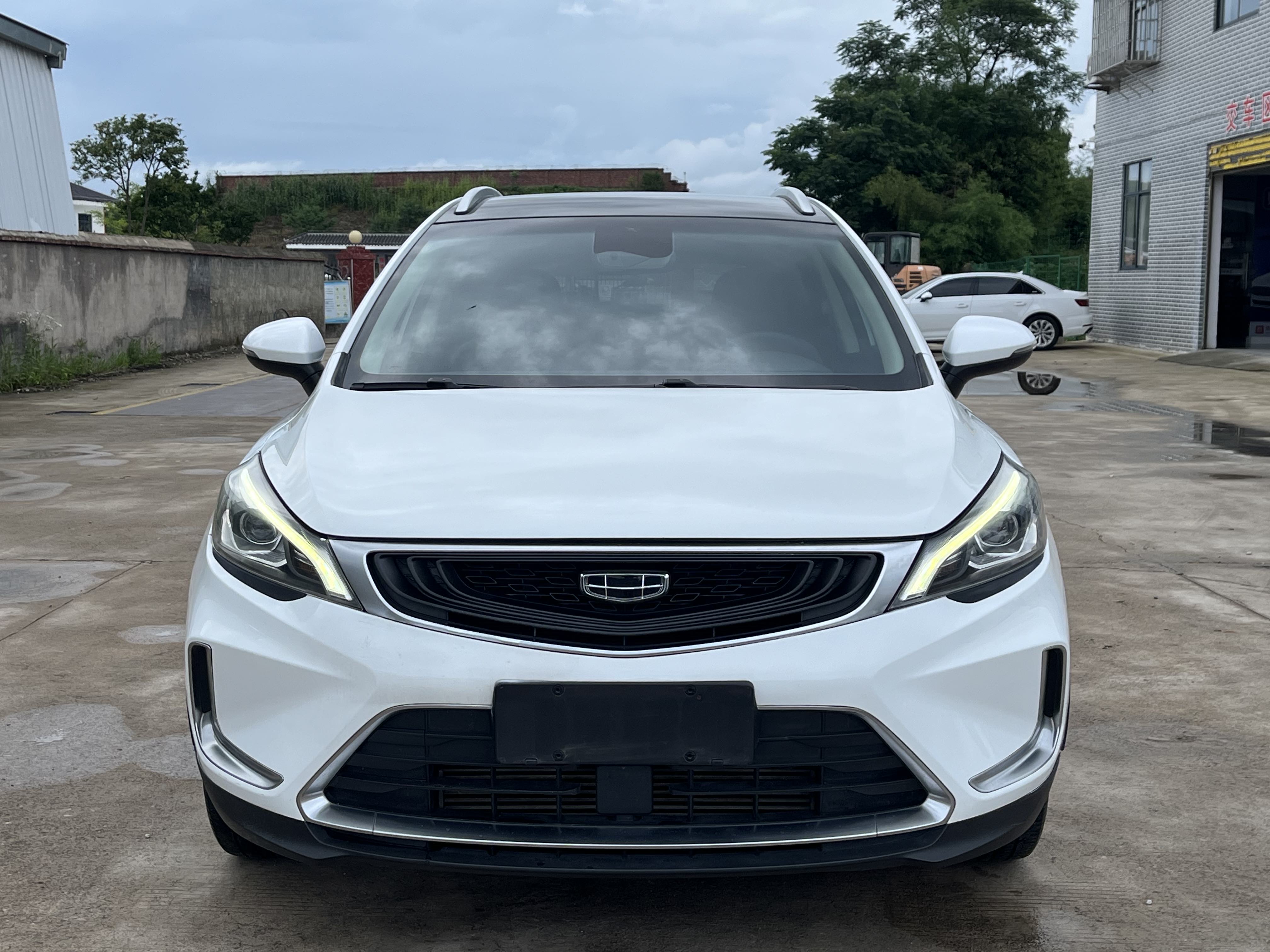 GEELY Emgrand GS 2019 car image #7