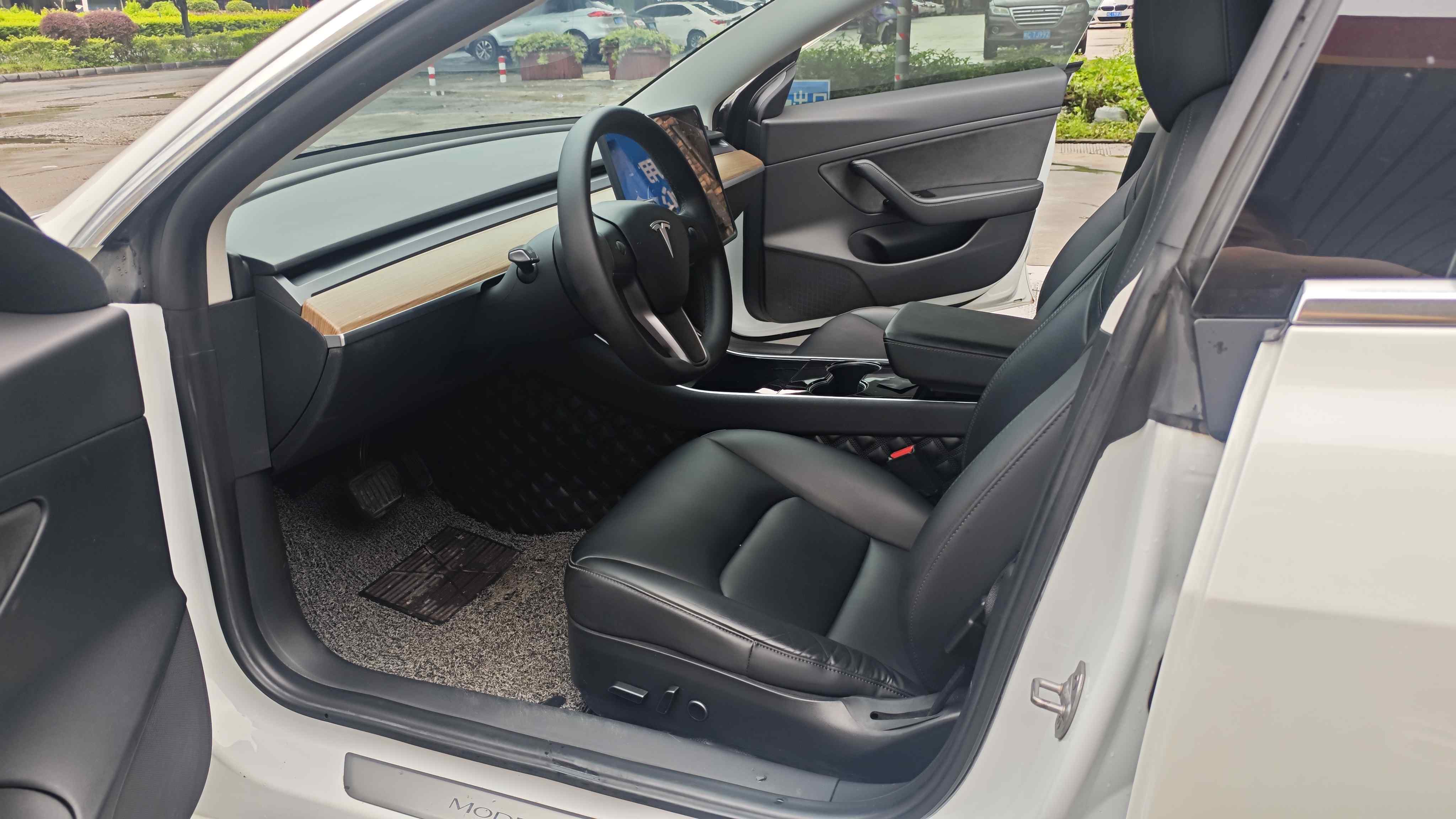 Tesla Model 3 2020 #10 Tesla Model 3 2020 car image #10