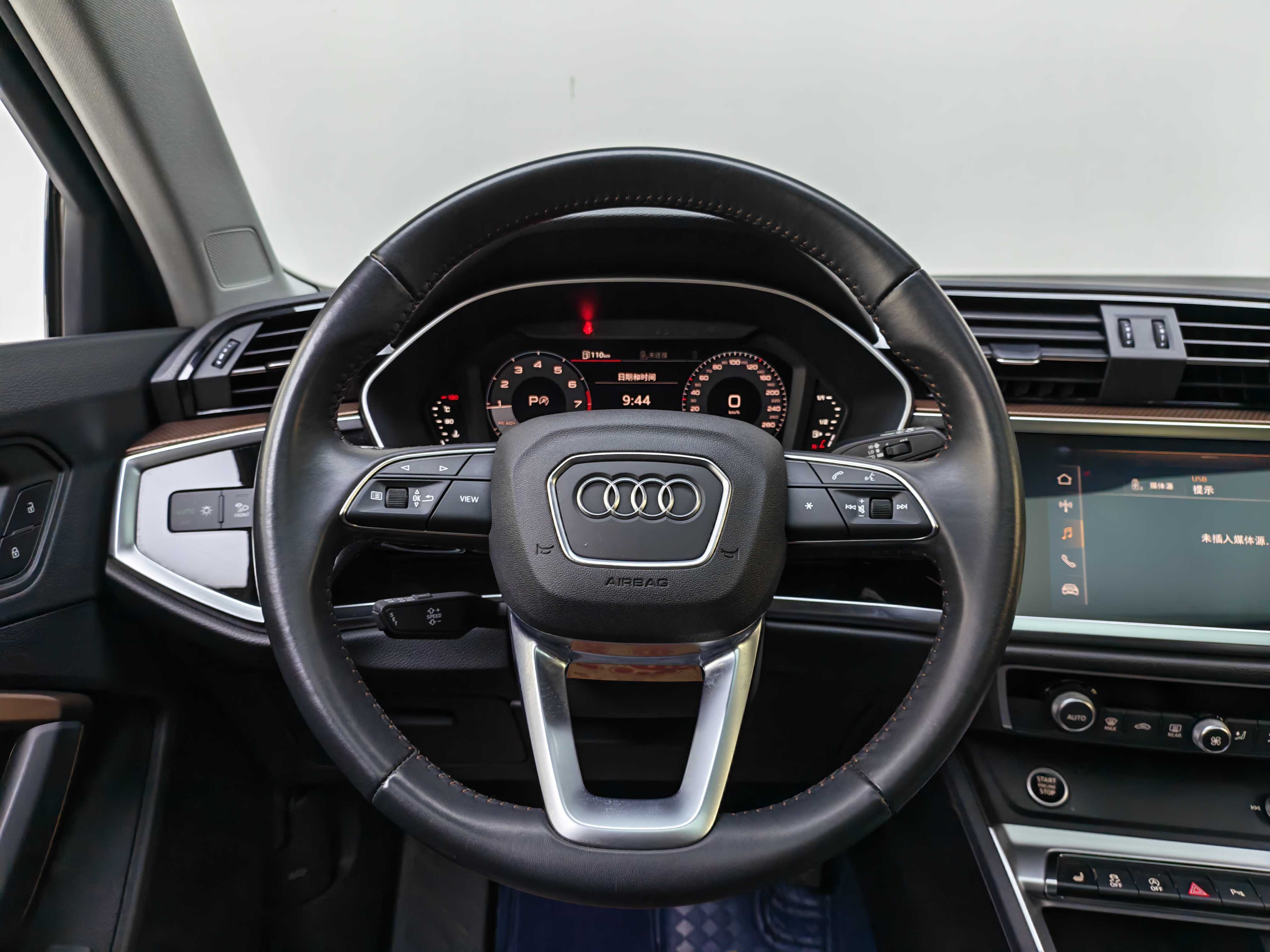 Audi Q3 2021 immagine di auto #6