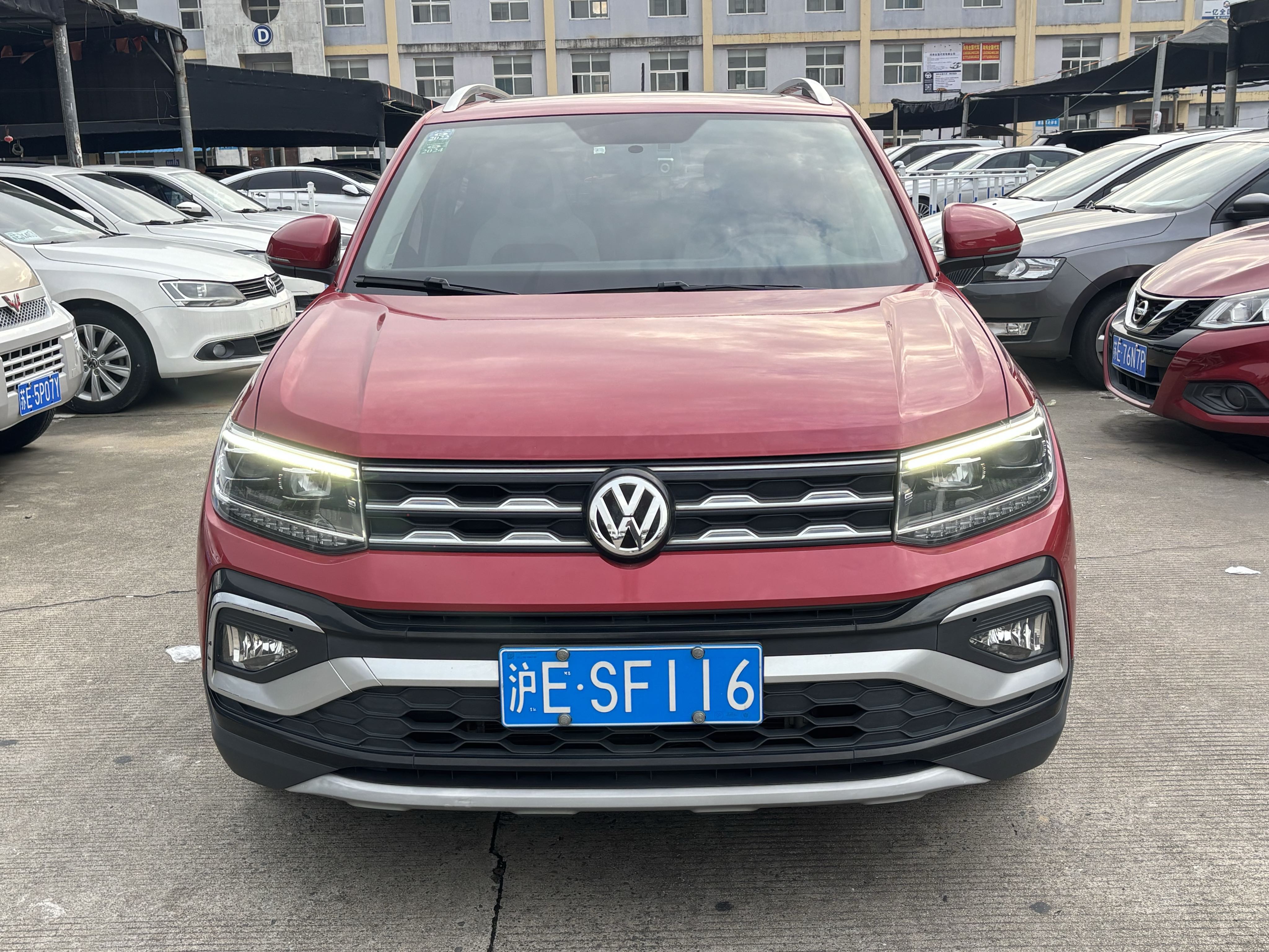 Volkswagen T-Cross 2020 car image #4