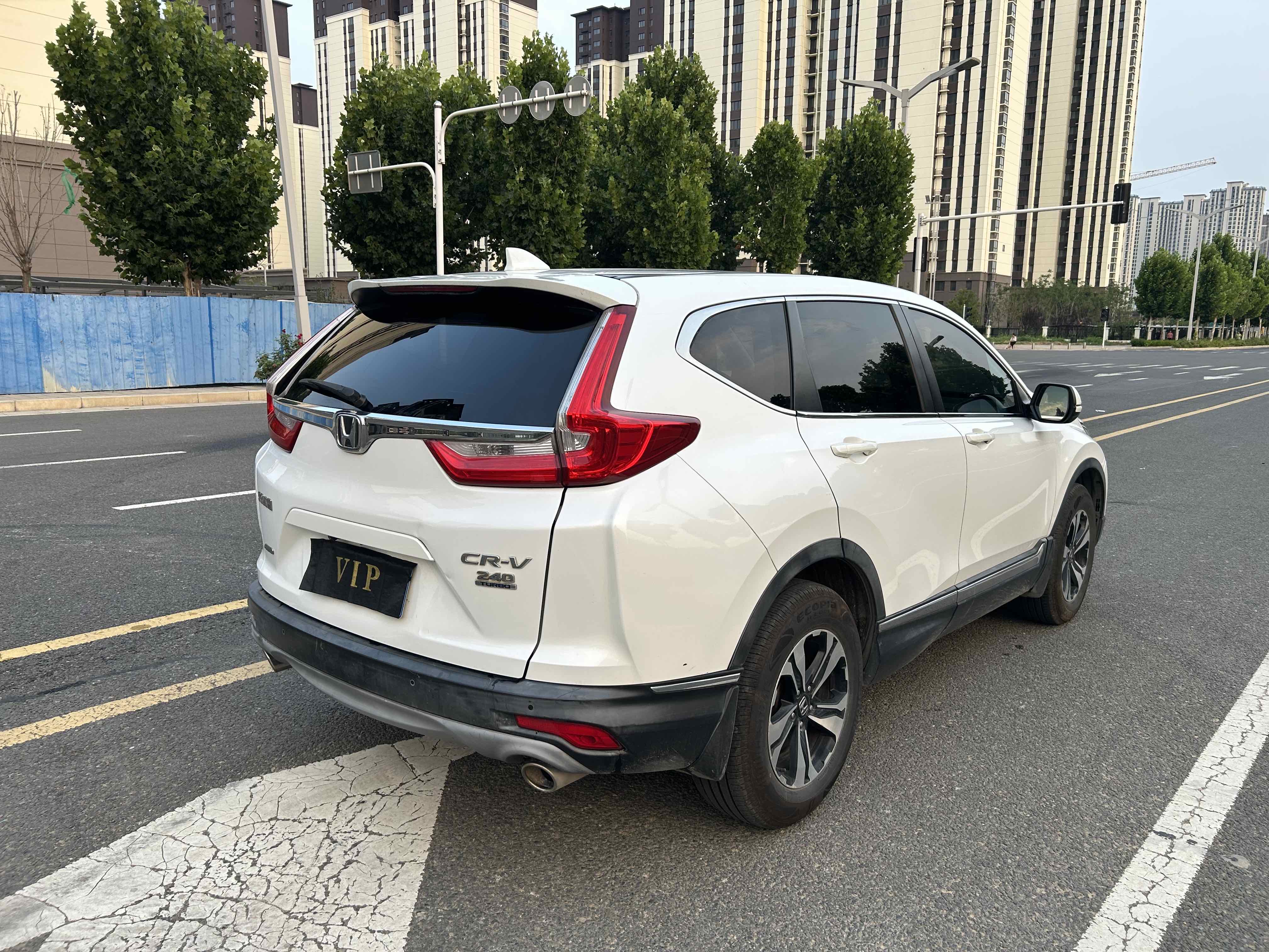 Honda CR-V 2017 #11 Honda CR-V 2017 car image #11