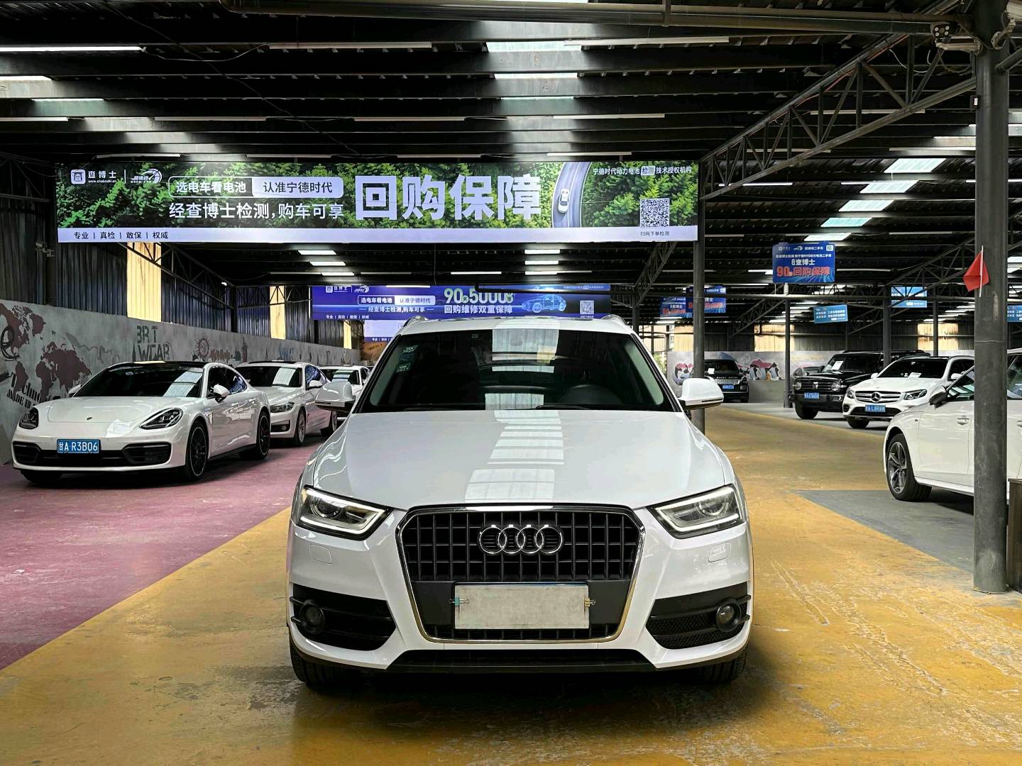 Audi Q3 2014 #4 Audi Q3 2014 car image #4