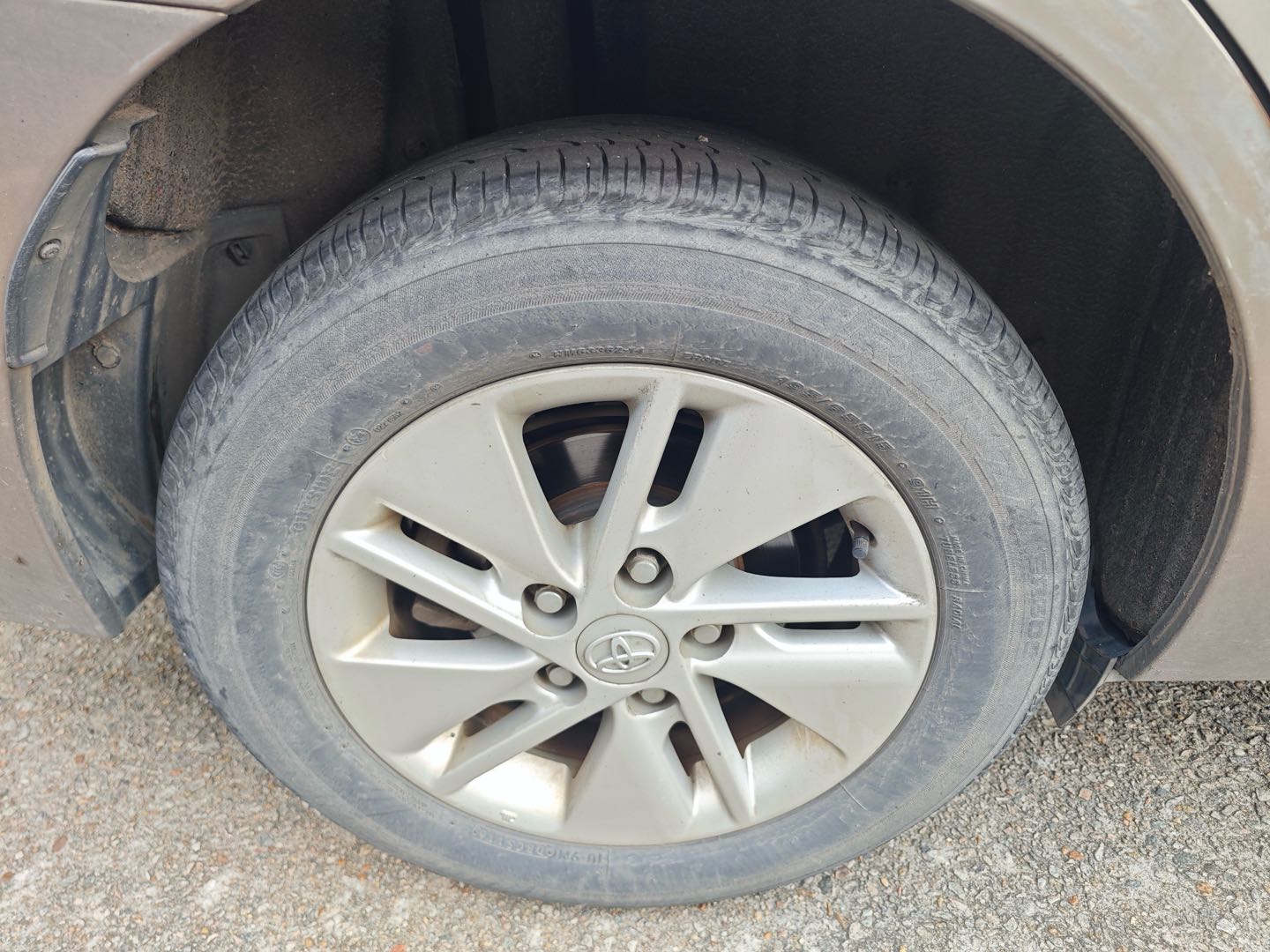 2016 #11 2016 car image #11