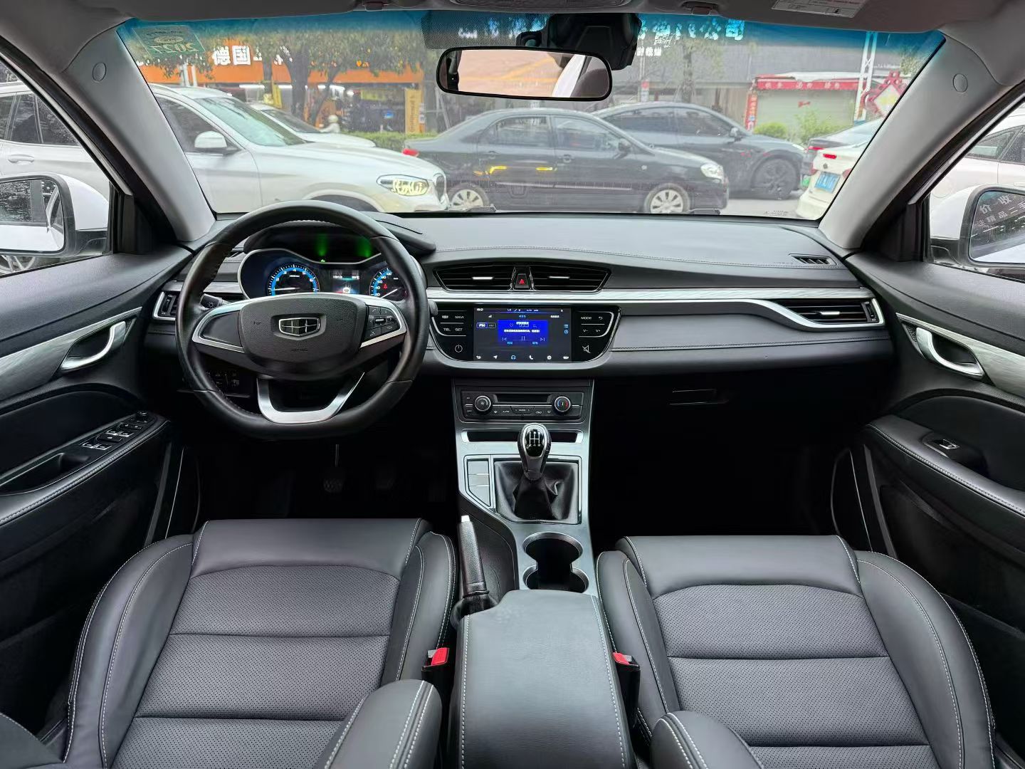 GEELY Emgrand 2019 car image #10
