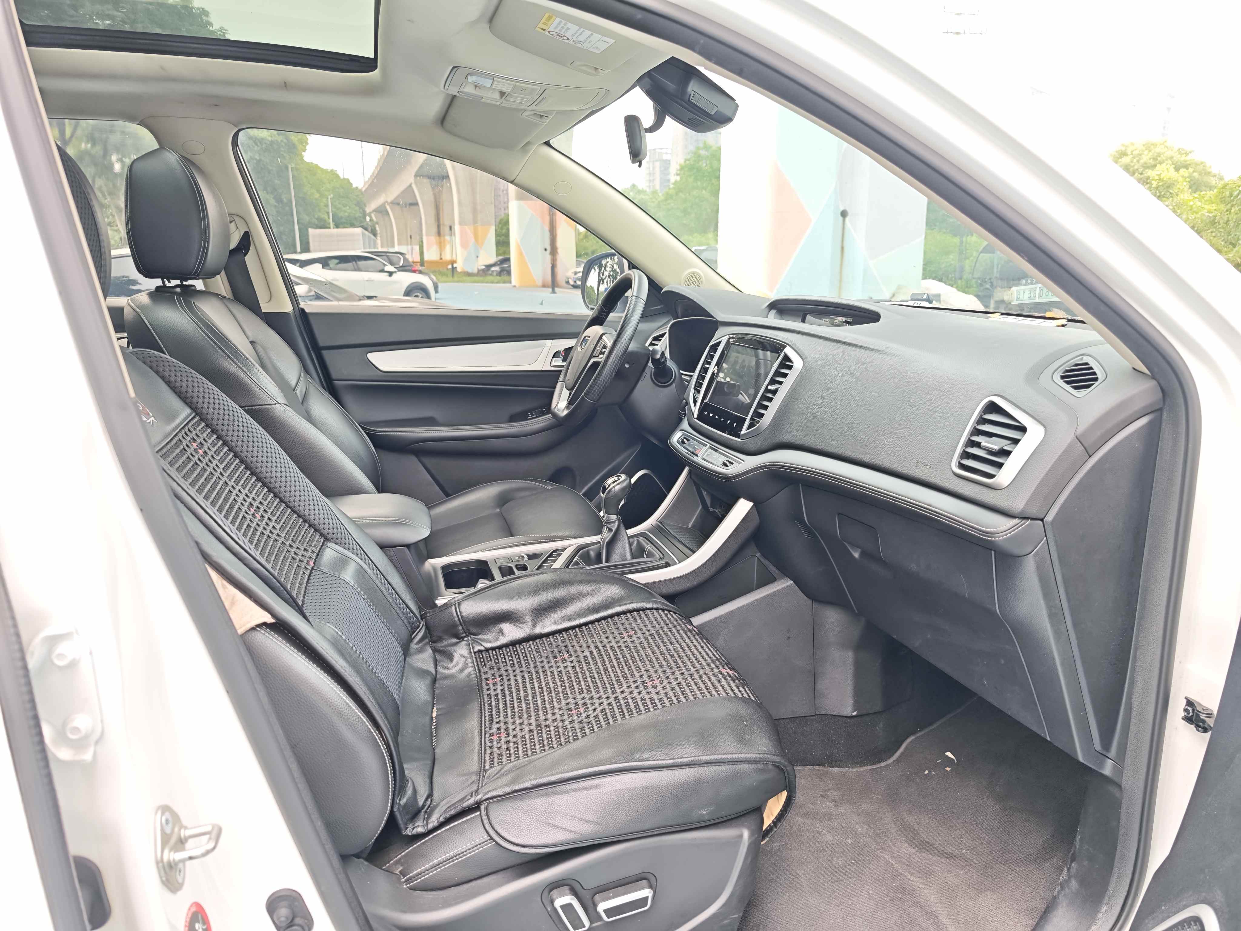 GEELY Vision X6 2019 #9 GEELY Vision X6 2019 car image #9