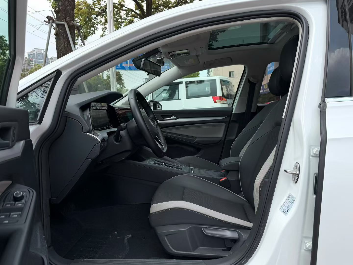 2022 imagem de carro #8