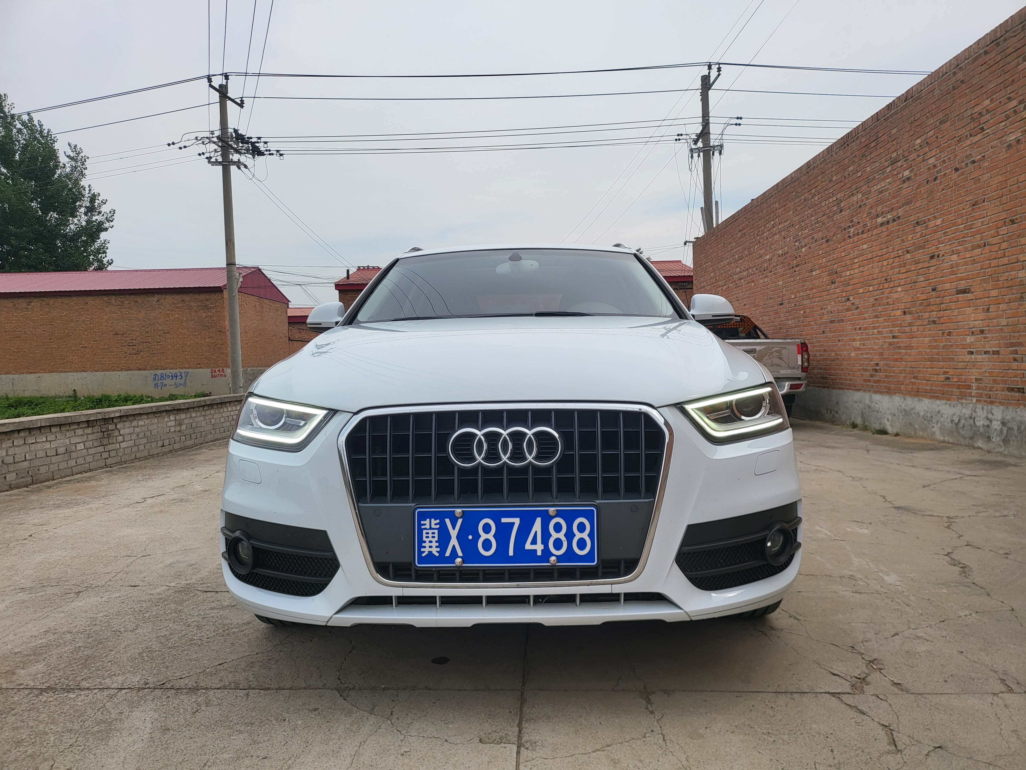 Audi Q3 2015 #3 Audi Q3 2015 car image #3