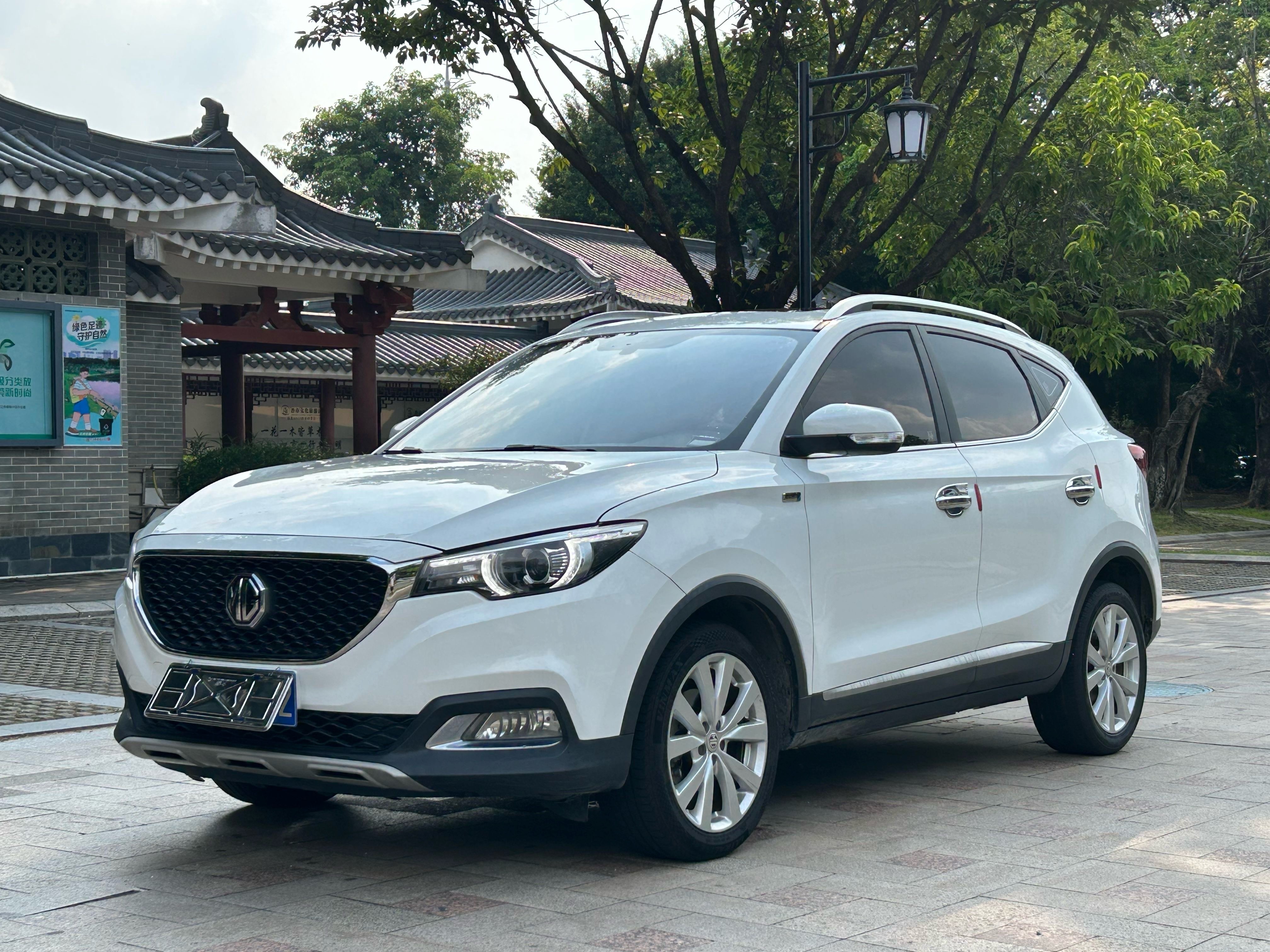 MG ZS 2017 #2 MG ZS 2017 car image #2