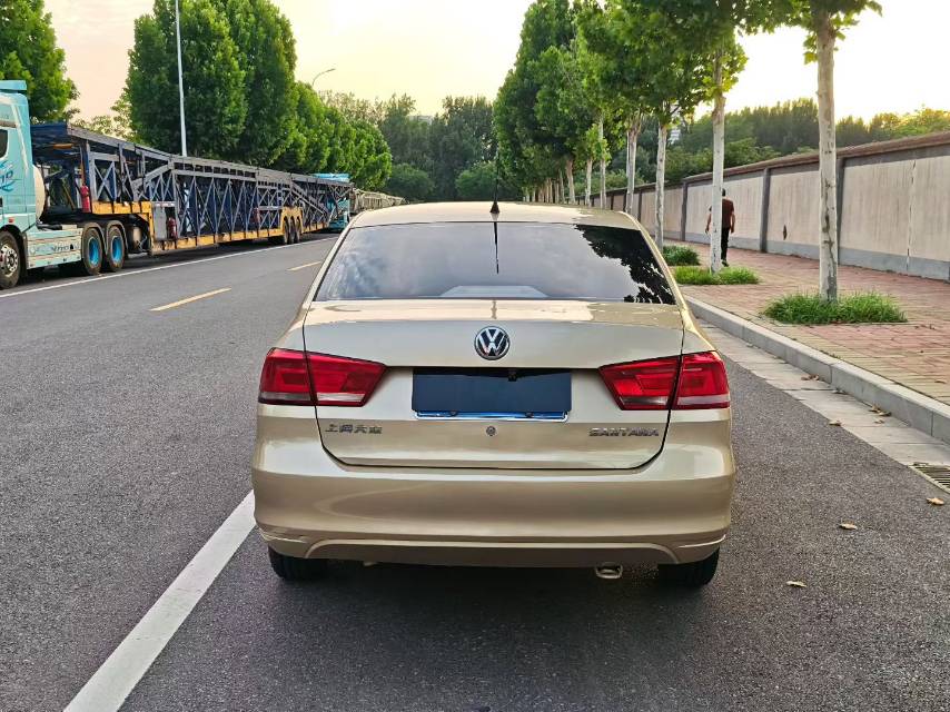 Volkswagen Santana 2014 car image #10