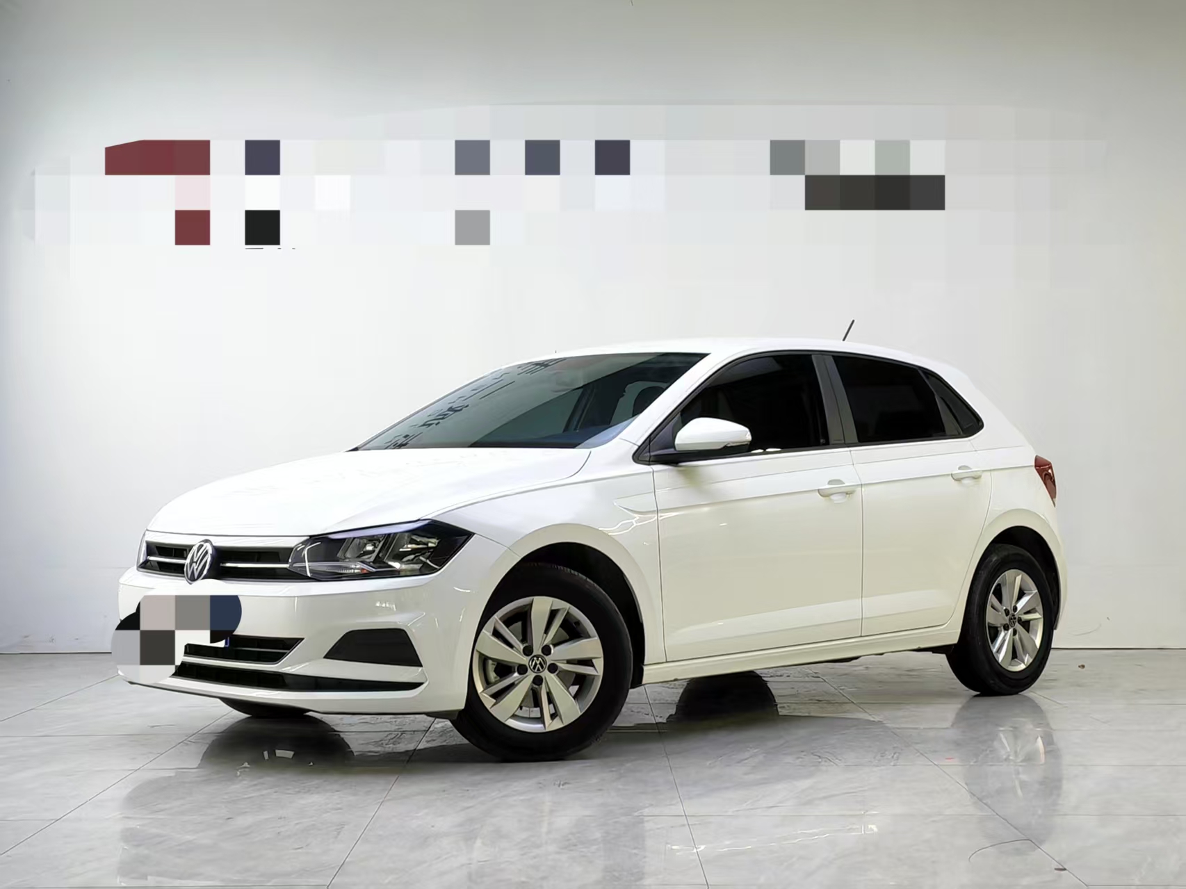 Volkswagen Polo 2023 car image #2