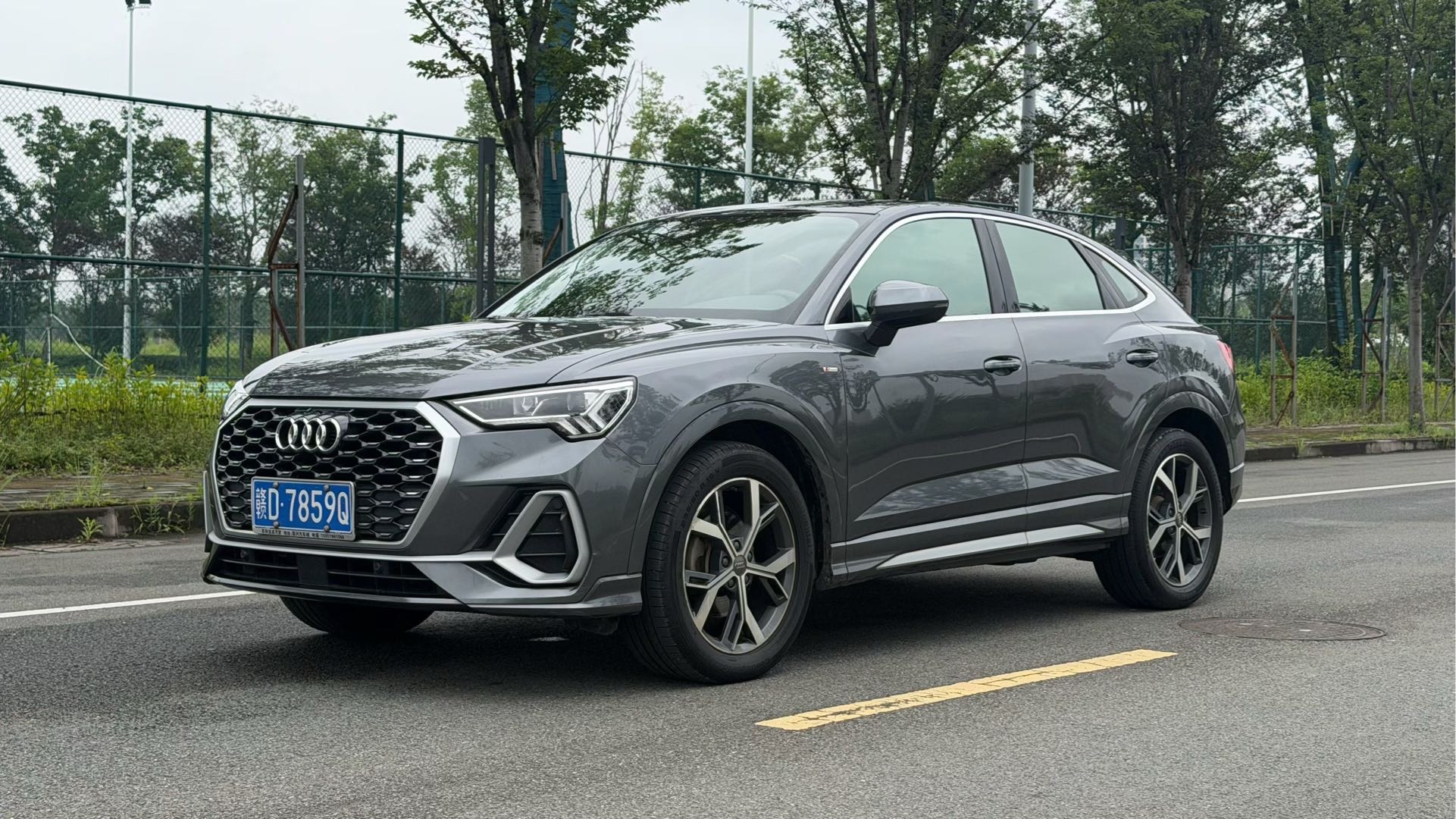 Audi Q3 Sportback 2020 car image #2
