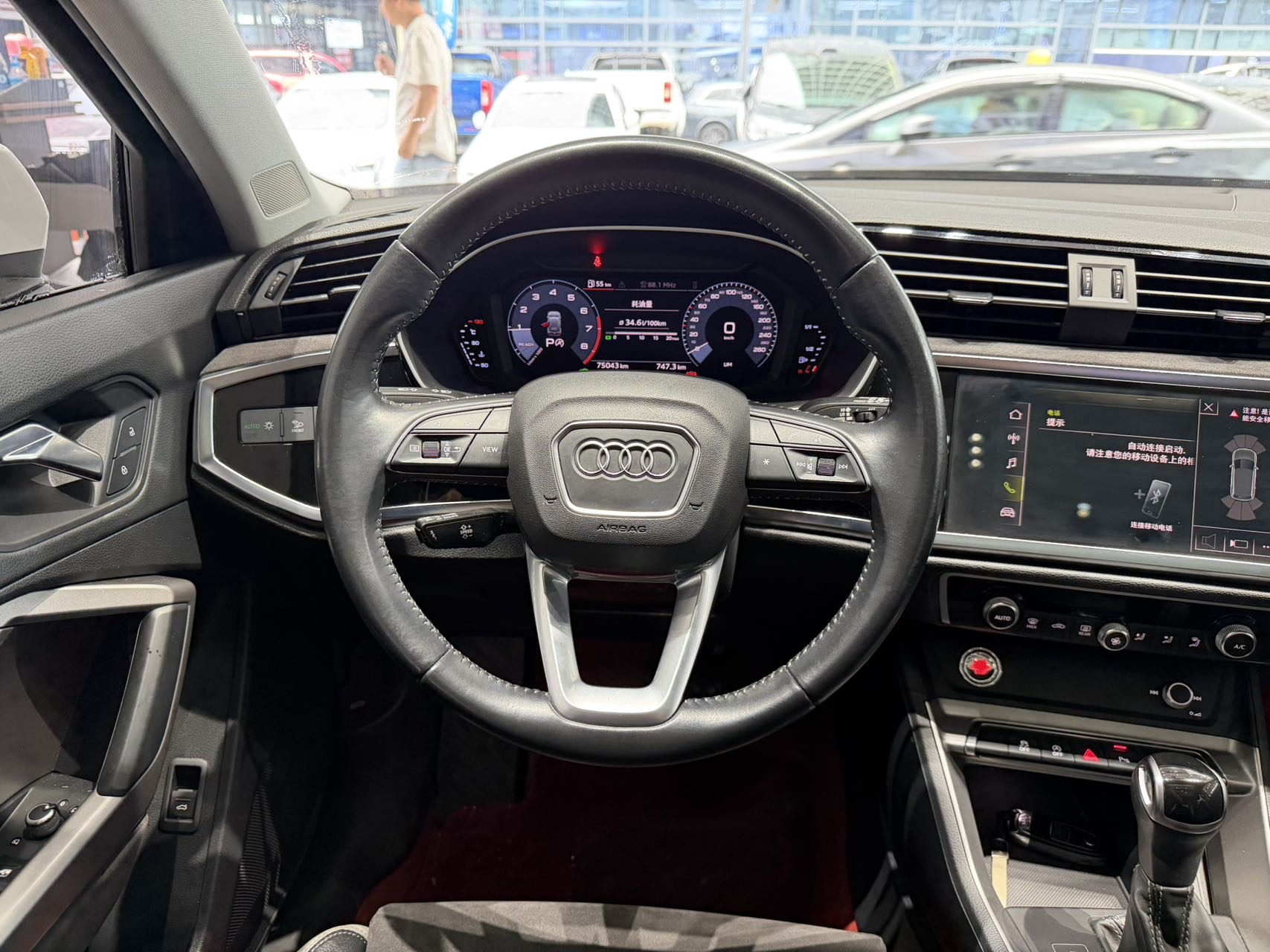 Audi Q3 2019 #11 Audi Q3 2019 car image #11
