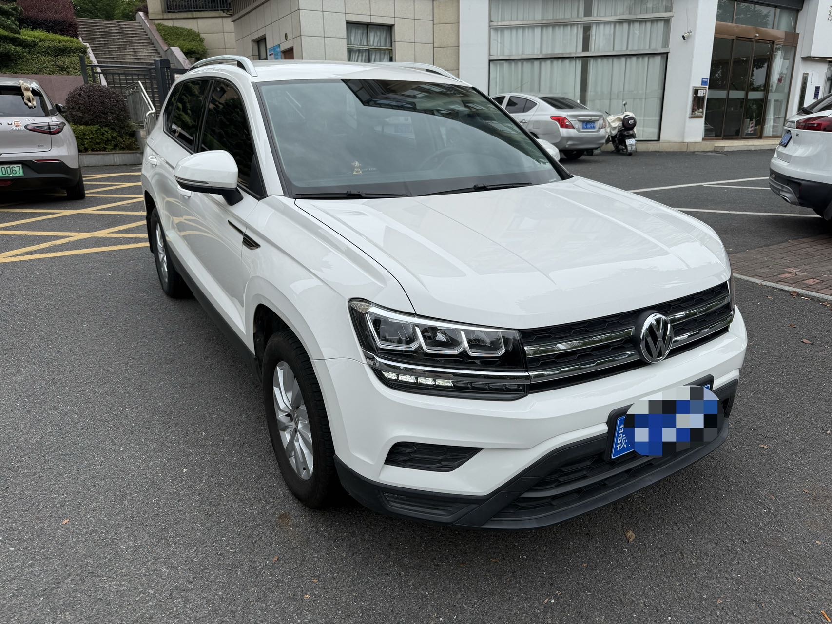Volkswagen Tharu 2020 car image #3