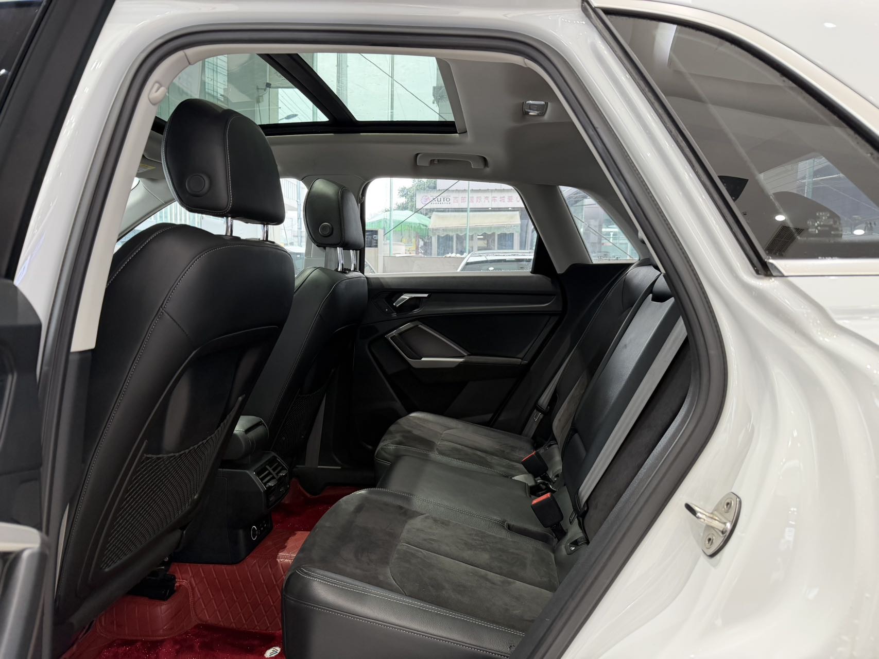 Audi Q3 2019 #9 Audi Q3 2019 car image #9