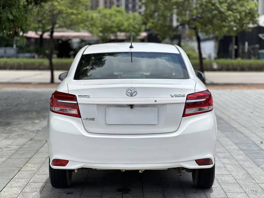 Toyota Vios 2018 #10 Toyota Vios 2018 car image #10