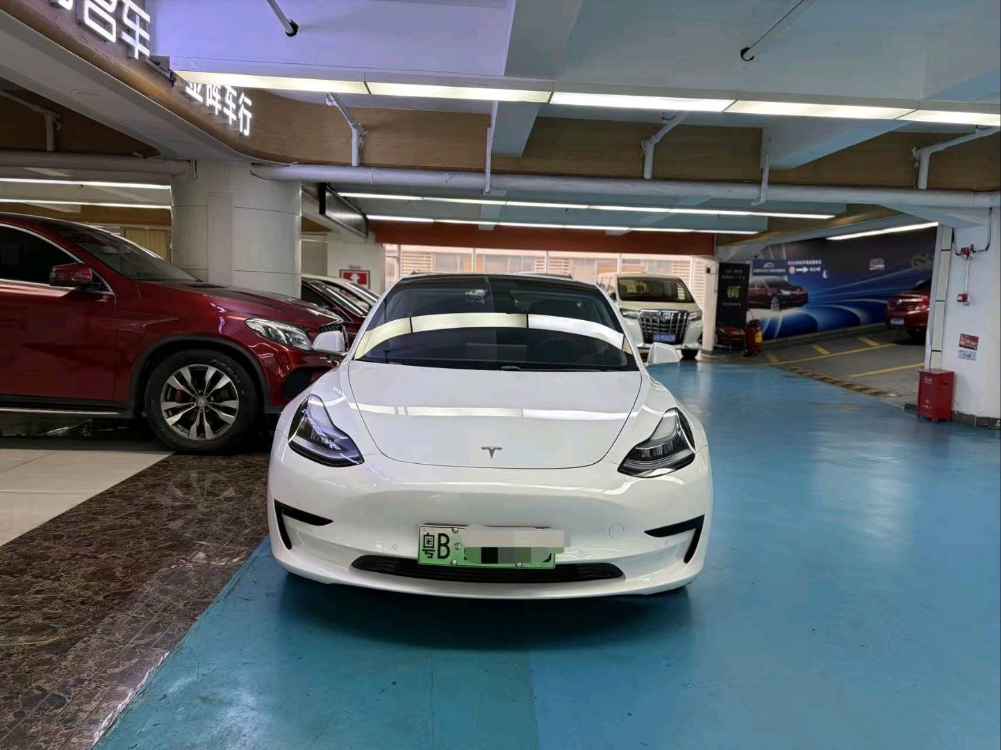 Tesla Model 3 2020 car image #4