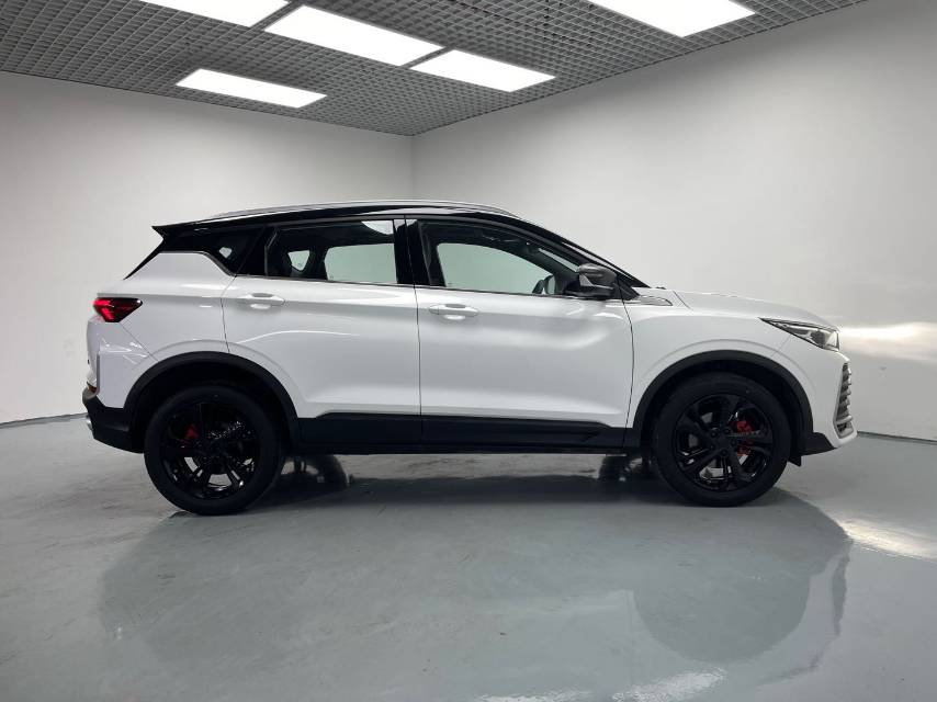 GEELY Coolray 2024 car image #8