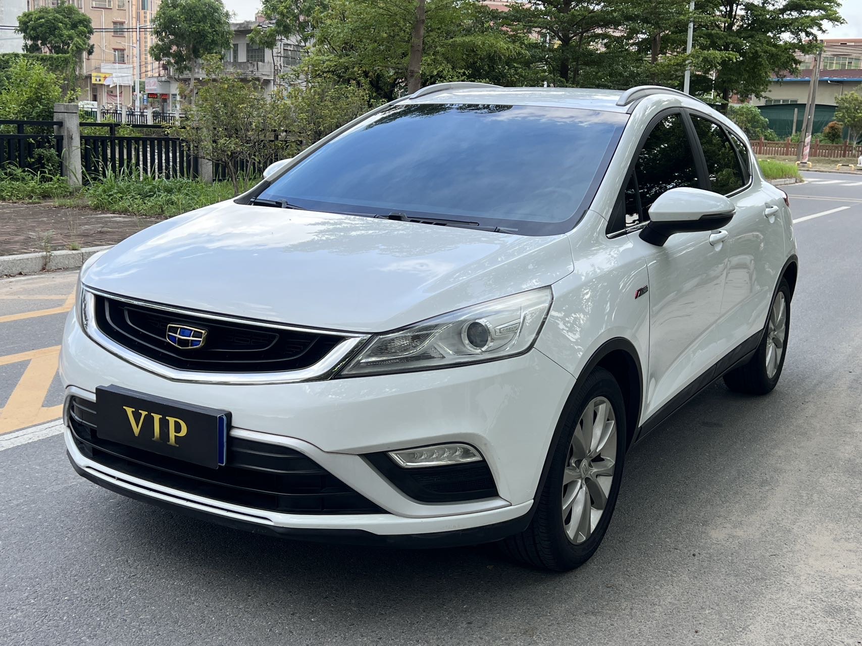 GEELY Emgrand GS 2017 #2 GEELY Emgrand GS 2017 car image #2