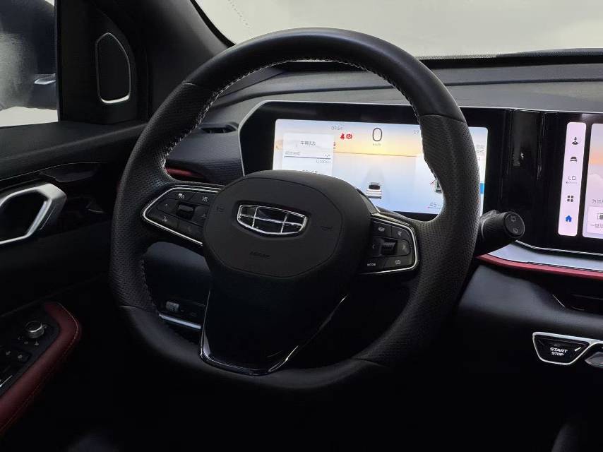 GEELY Coolray 2022 car image #9