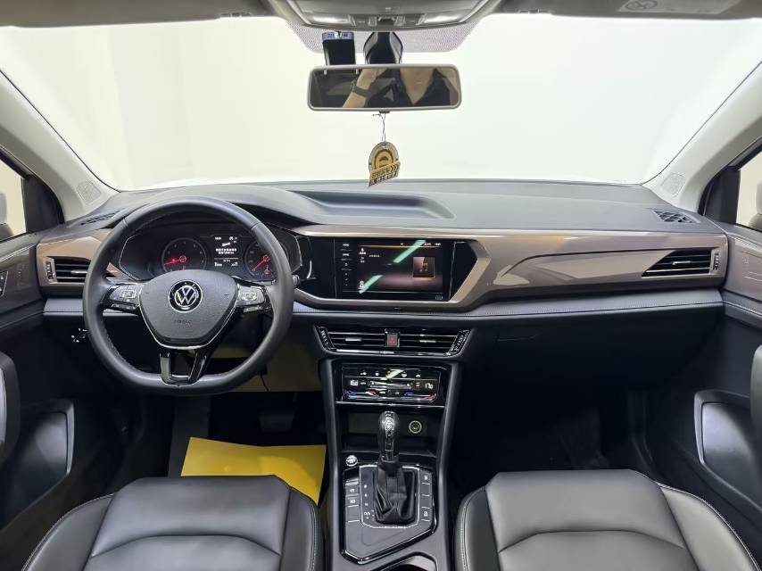 Volkswagen Tharu 2021 #10 Volkswagen Tharu 2021 car image #10