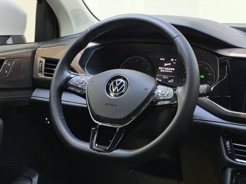 Volkswagen Tharu 2021 #7 Volkswagen Tharu 2021 car image #7