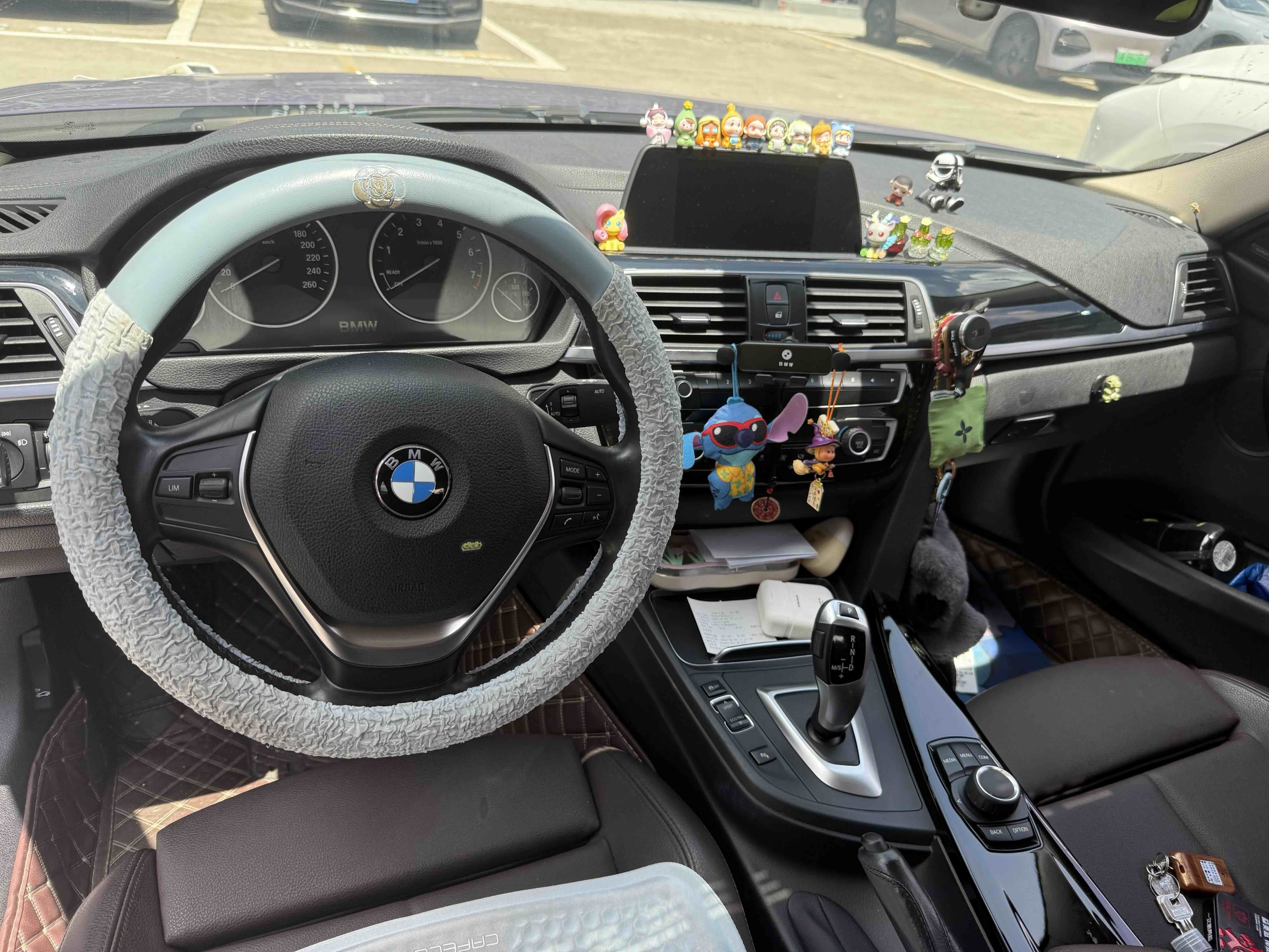 BMW 3 Series 2018 #5 BMW 3 Series 2018 car image #5