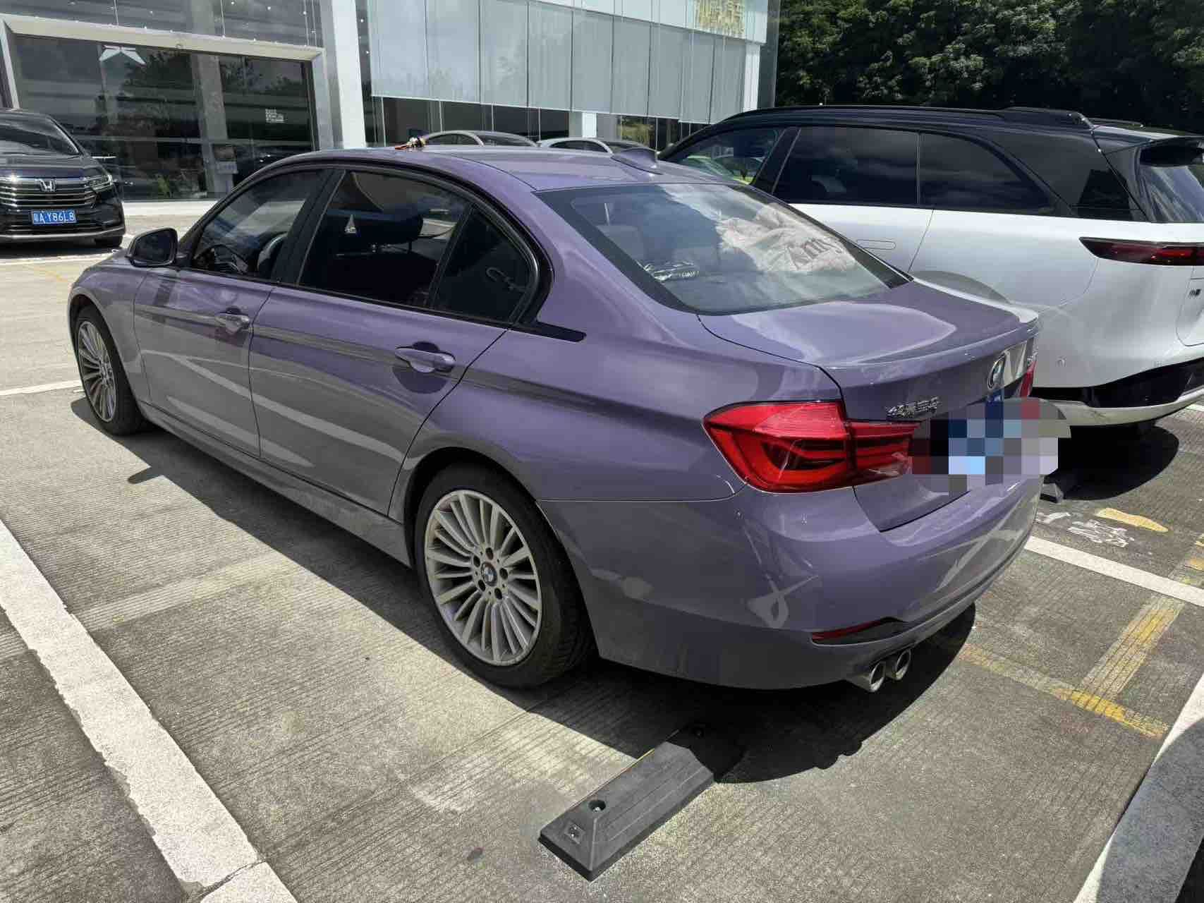 BMW 3 Series 2018 #10 BMW 3 Series 2018 car image #10