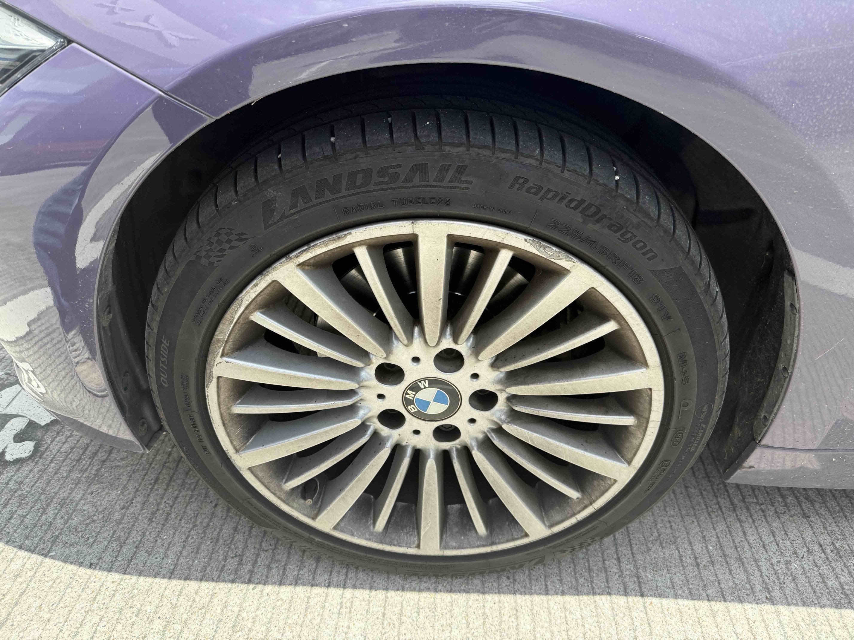 BMW 3 Series 2018 #9 BMW 3 Series 2018 car image #9