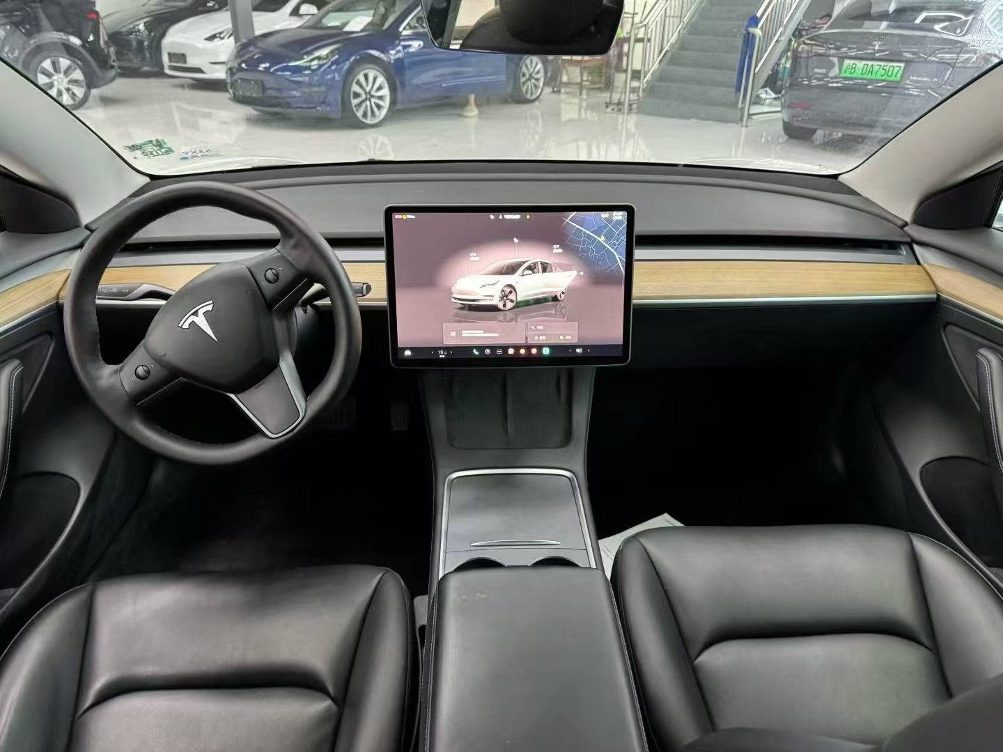 Tesla Model 3 2020 car image #6