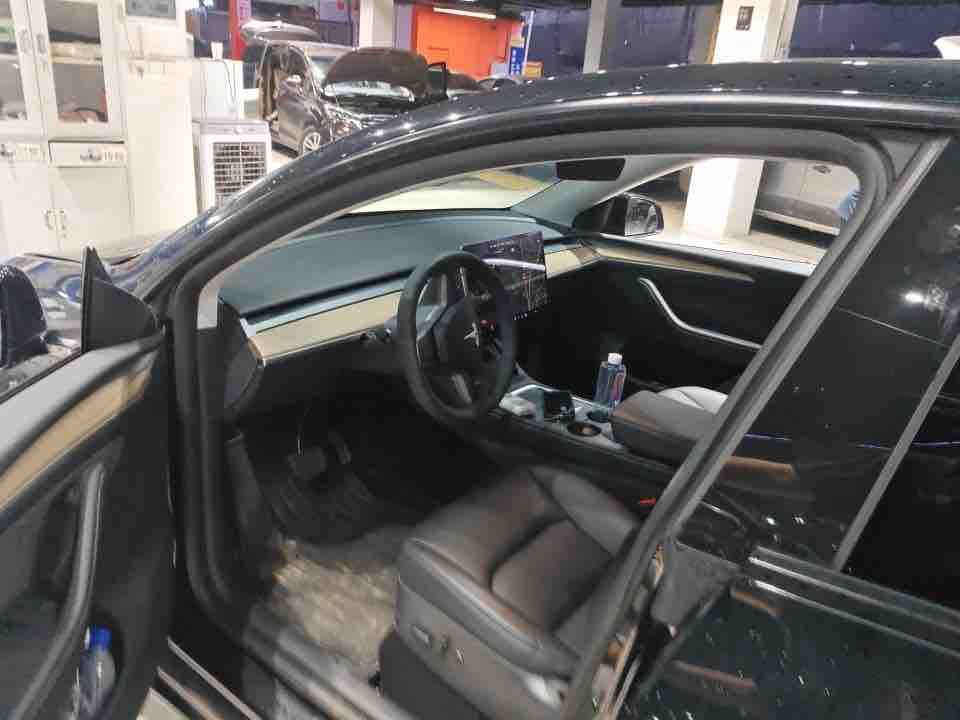2021 immagine di auto #4